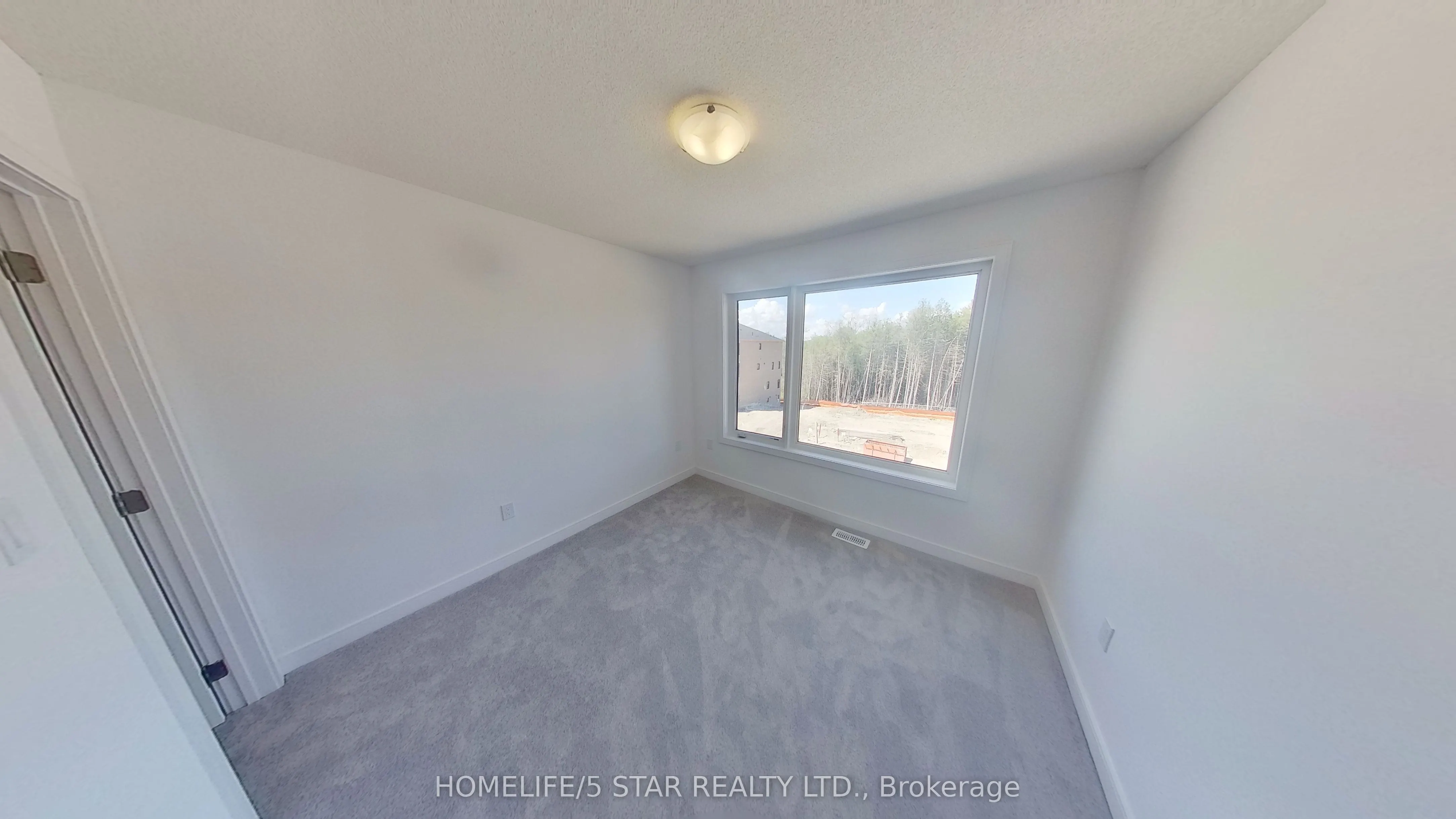 133 Blue Forest Crescent