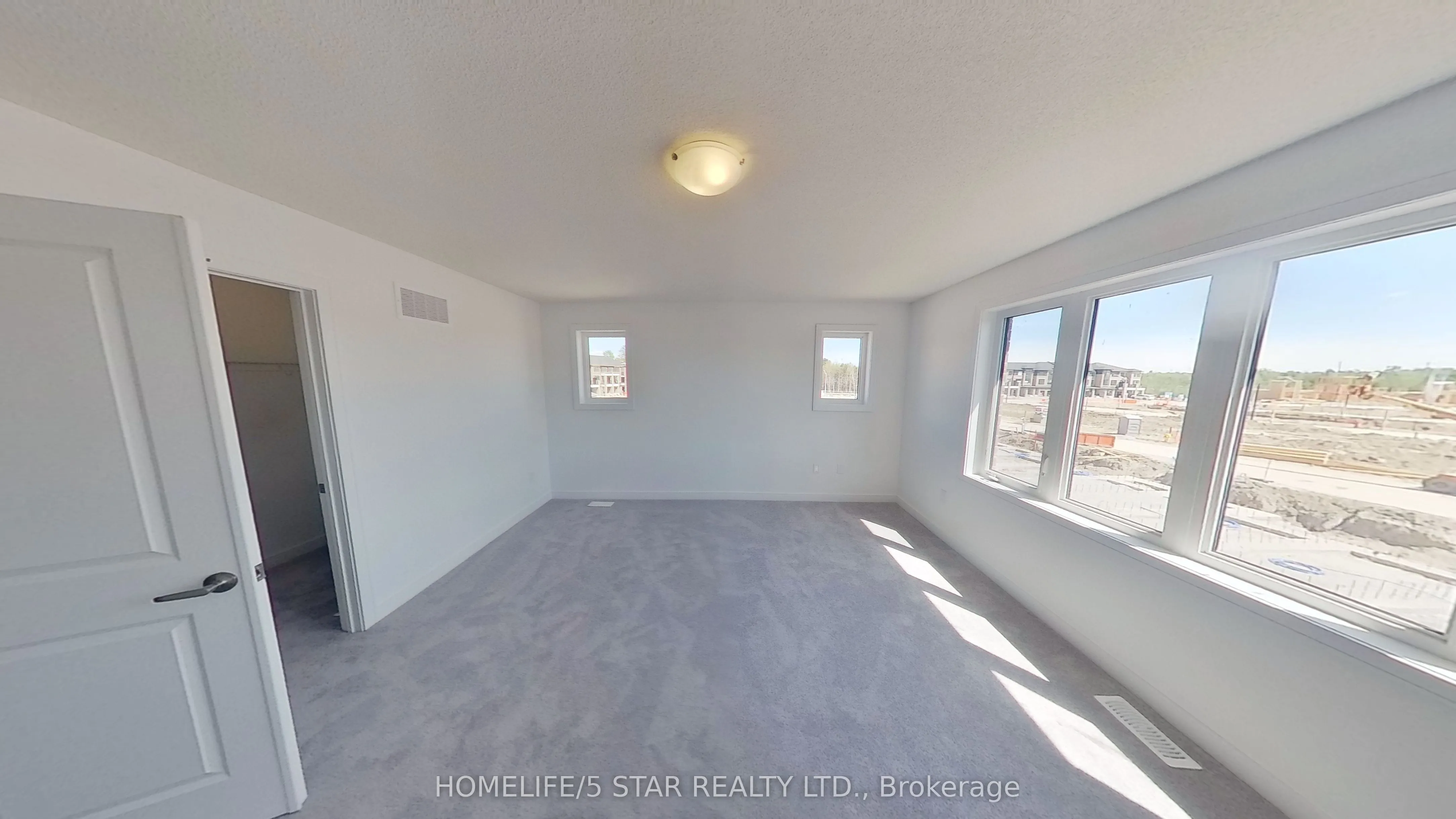133 Blue Forest Crescent