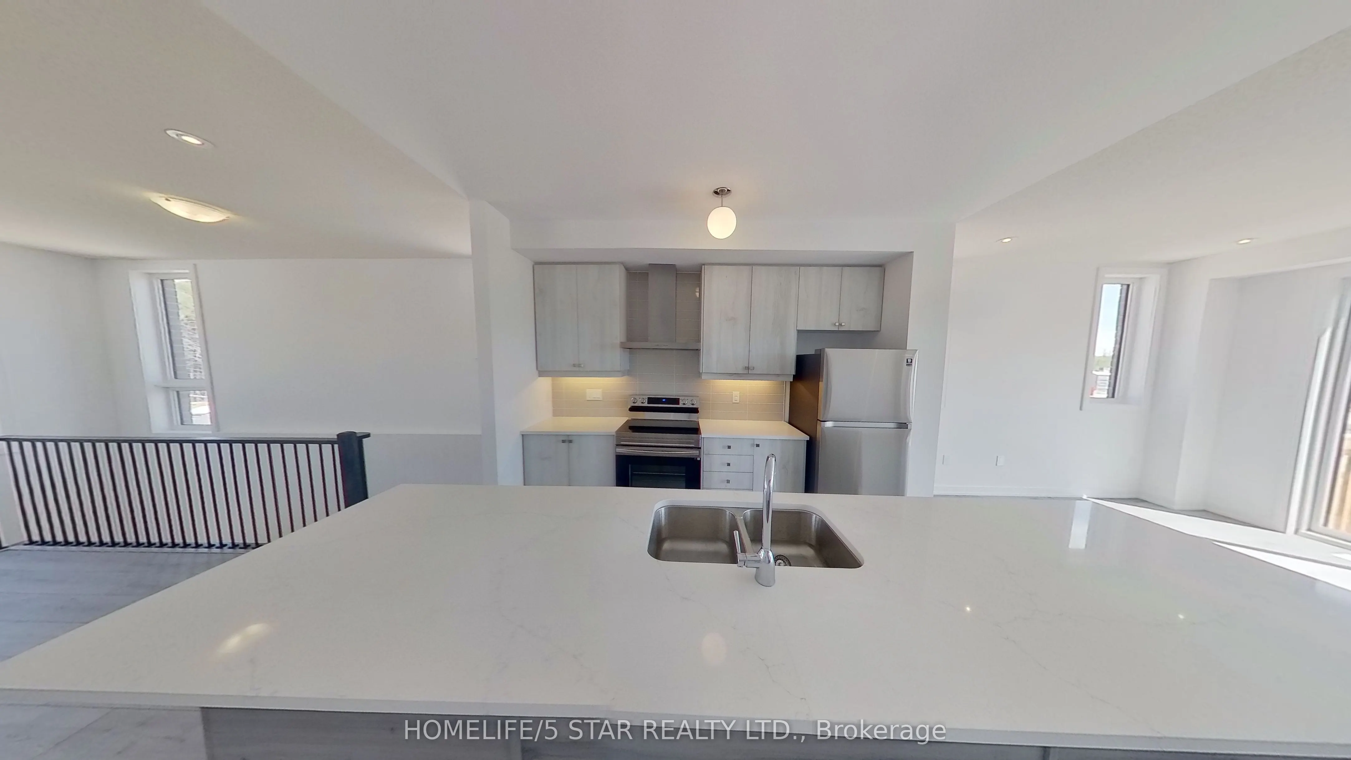 133 Blue Forest Crescent