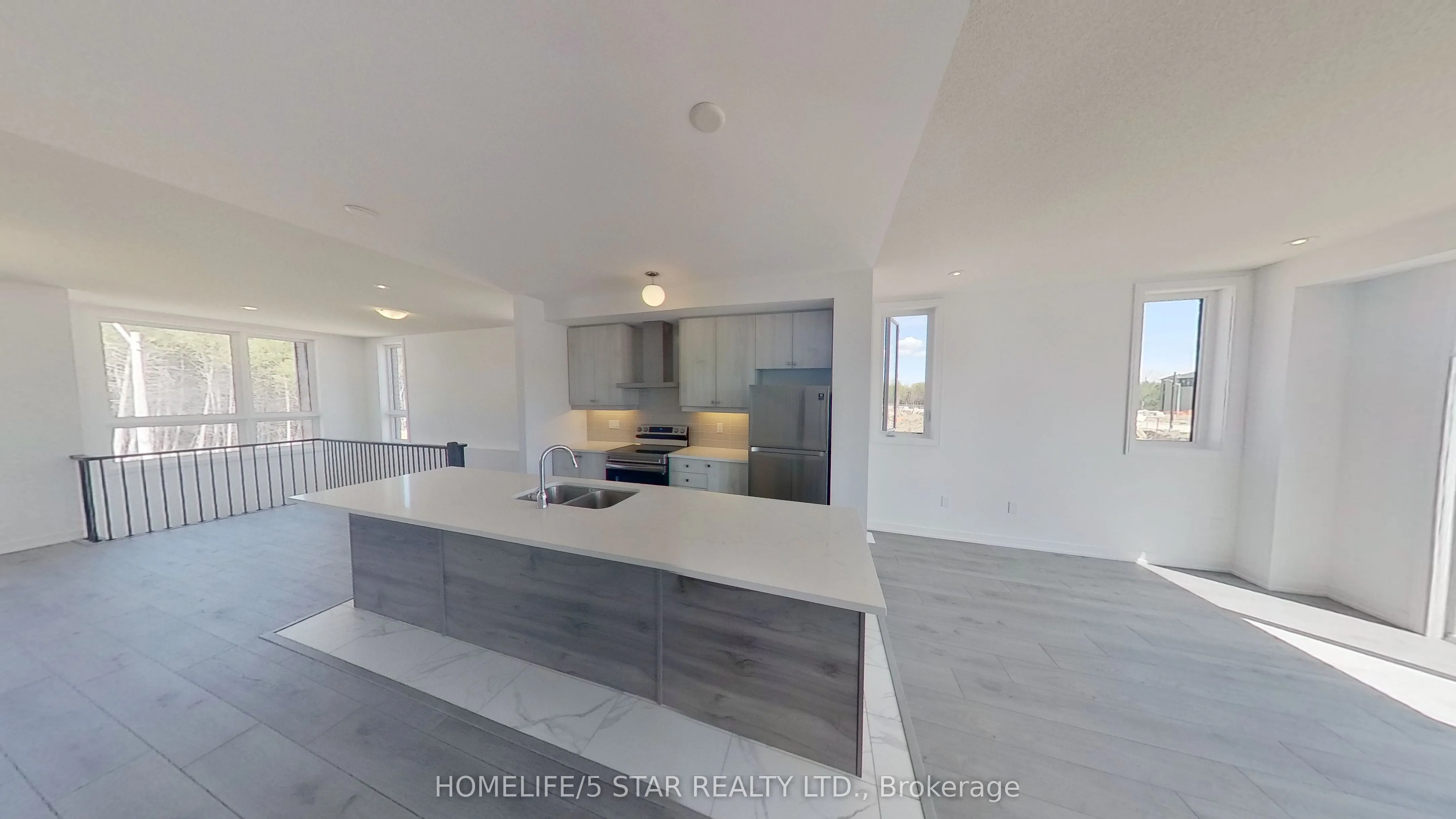 133 Blue Forest Crescent