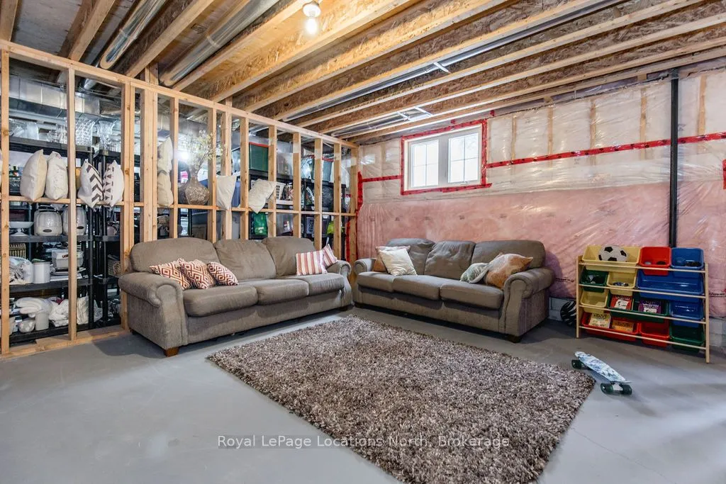 54 ROYAL BEECH Drive