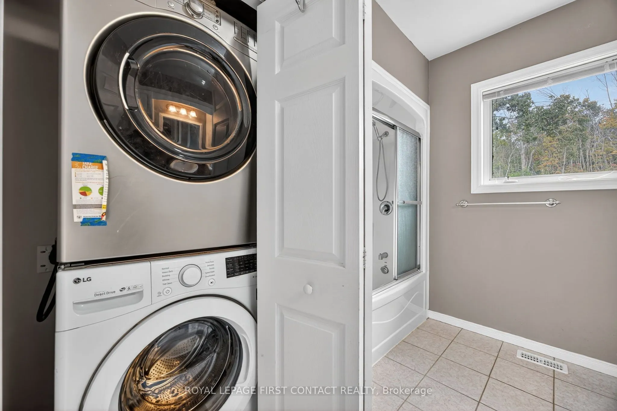 2258 Lakeshore Road E