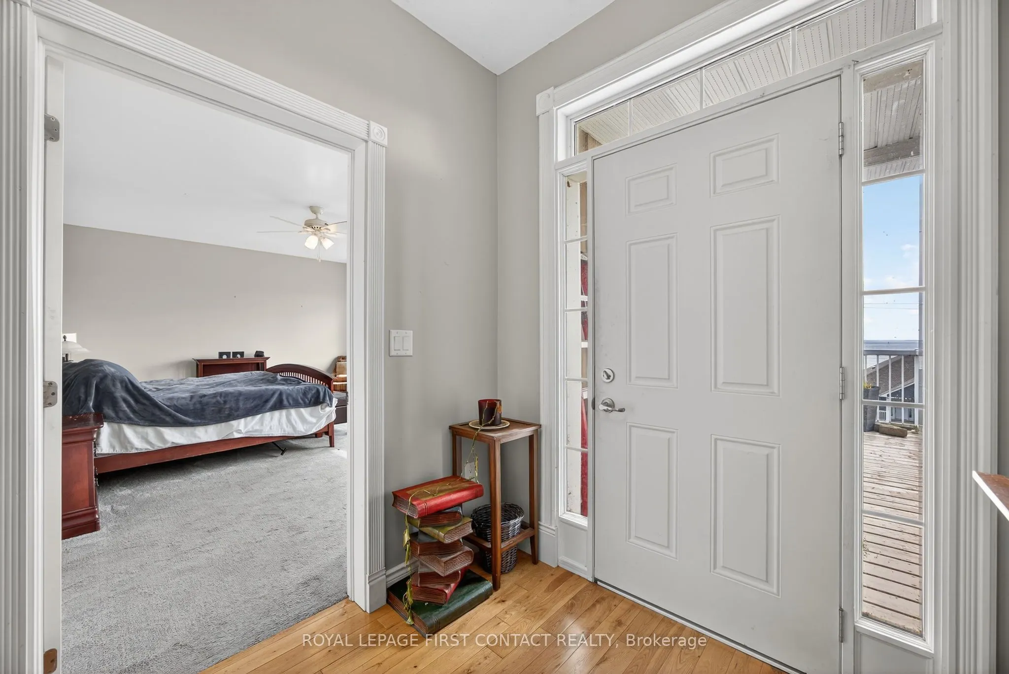 2258 Lakeshore Road E