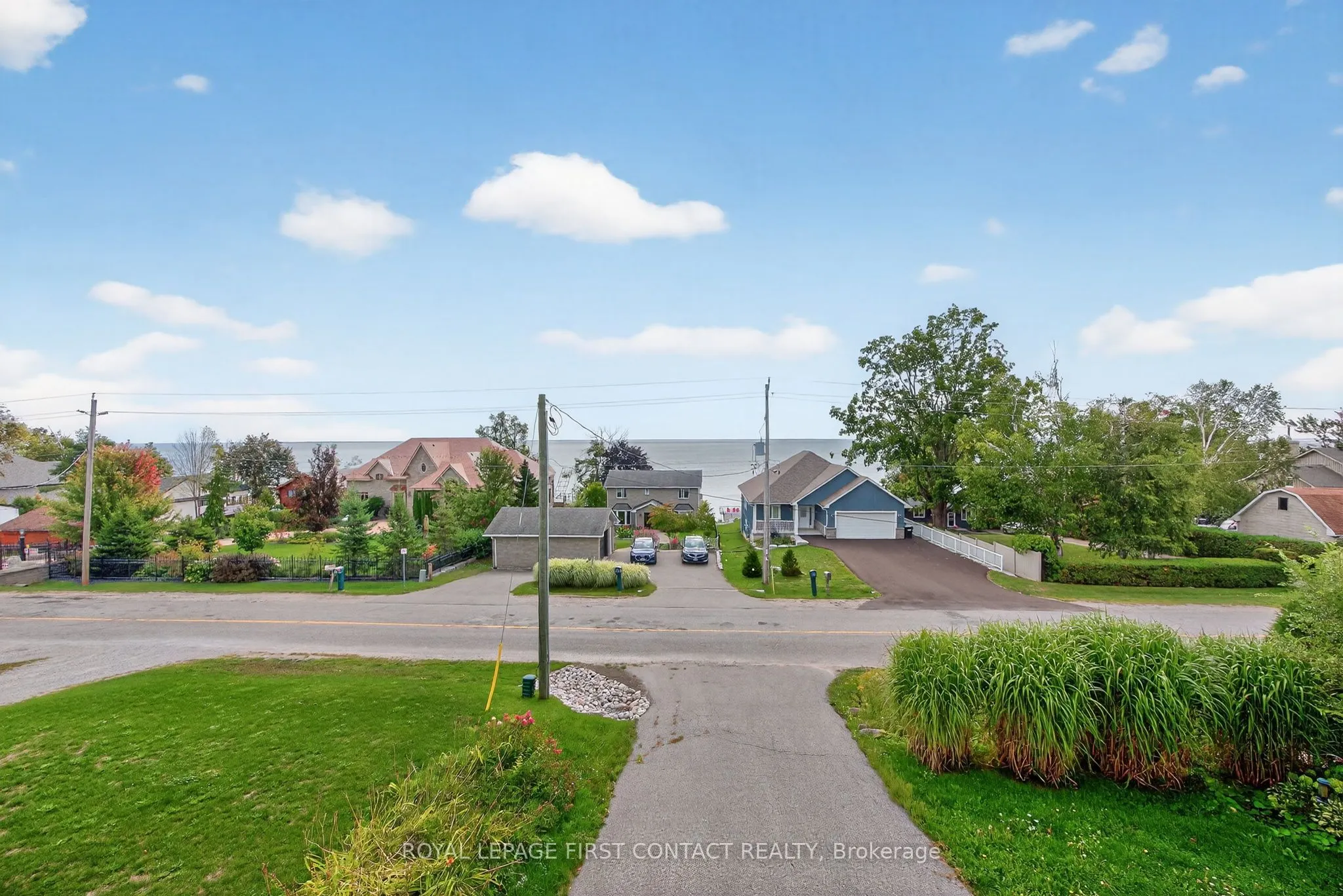 2258 Lakeshore Road E