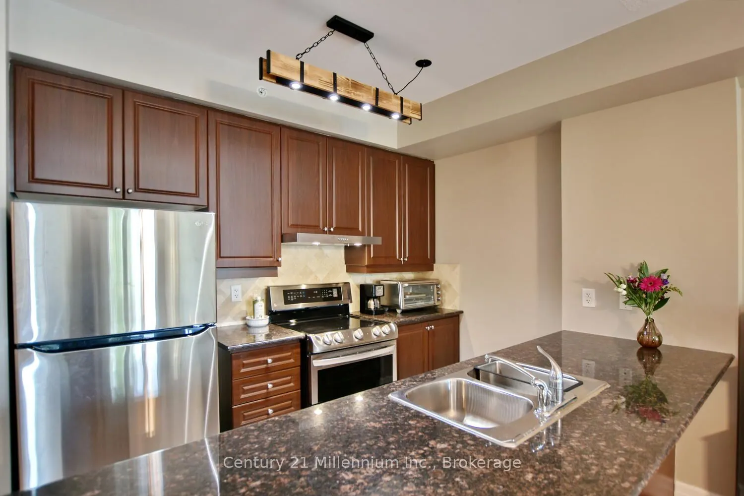 1 Shipyard Lane, #208