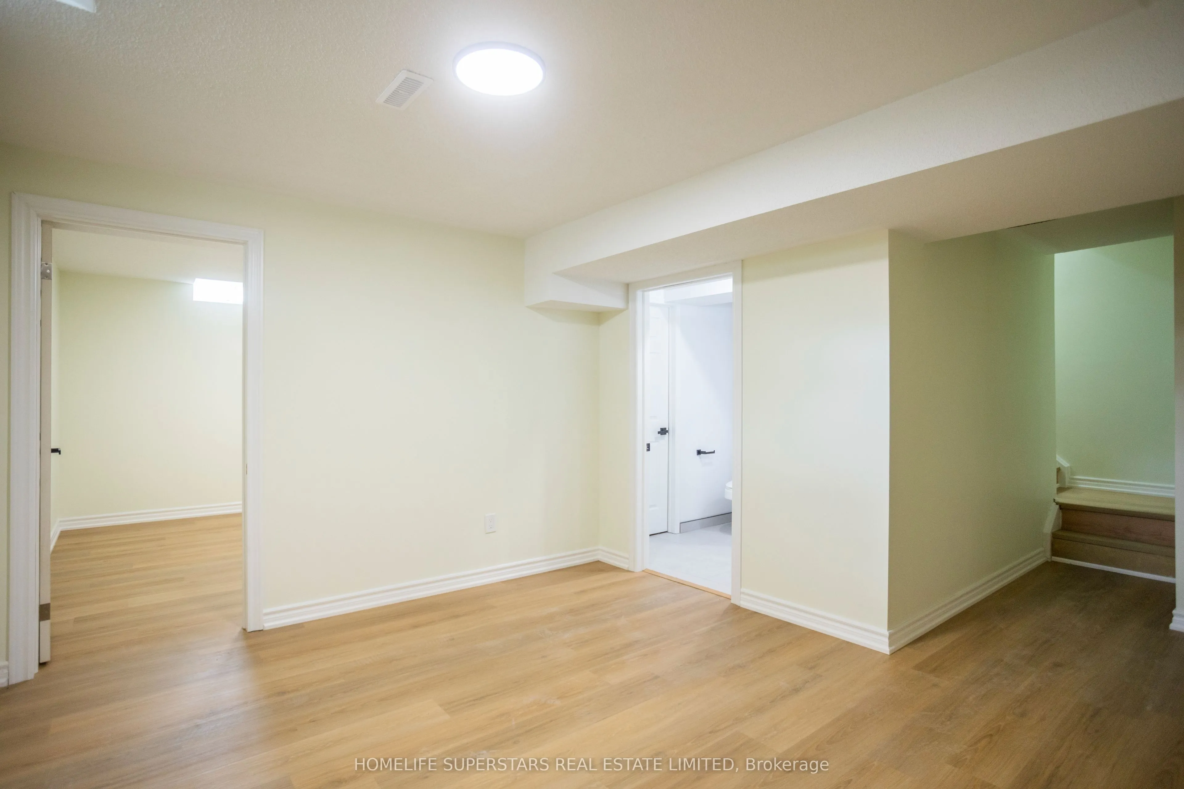 13 Draper Crescent