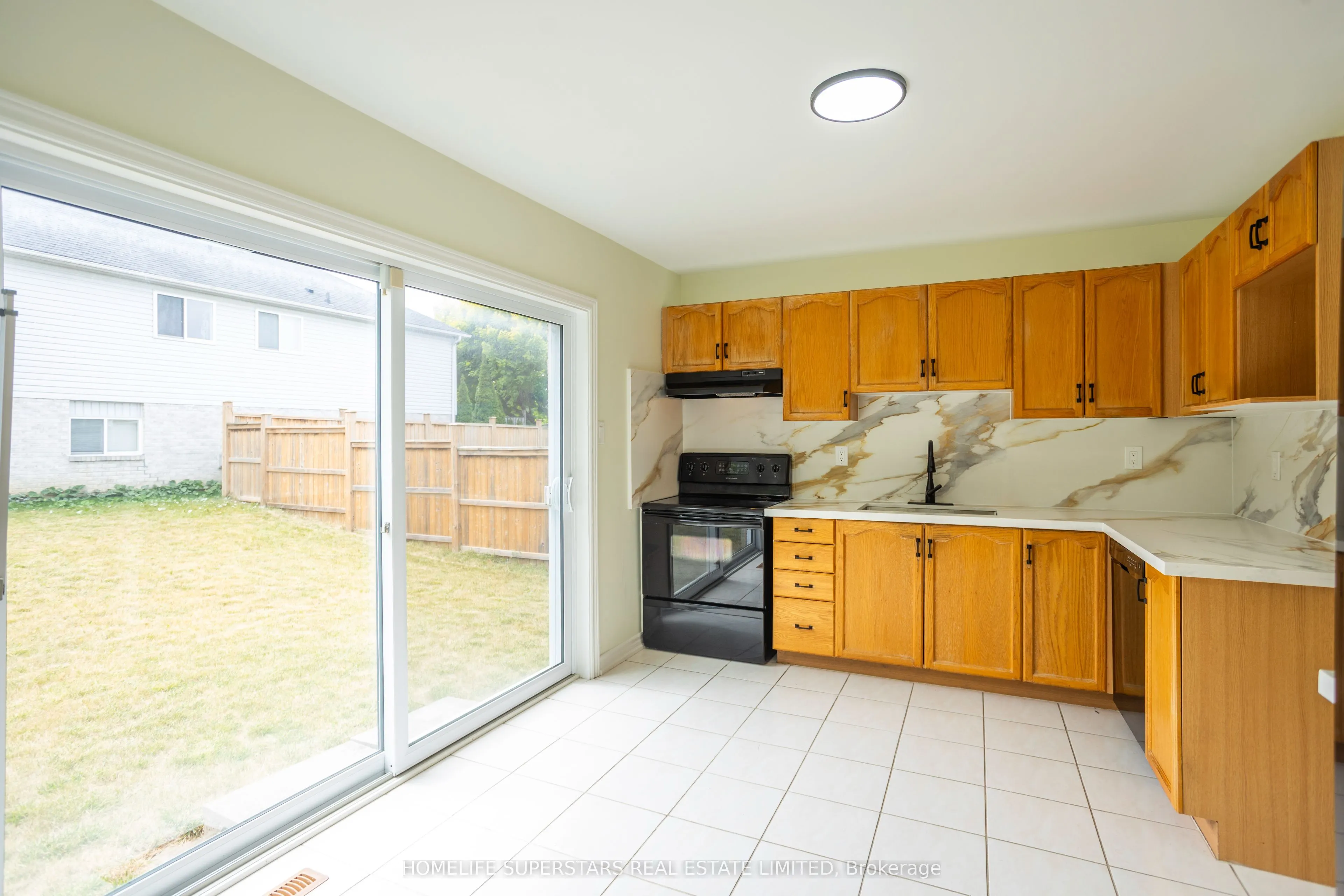 13 Draper Crescent