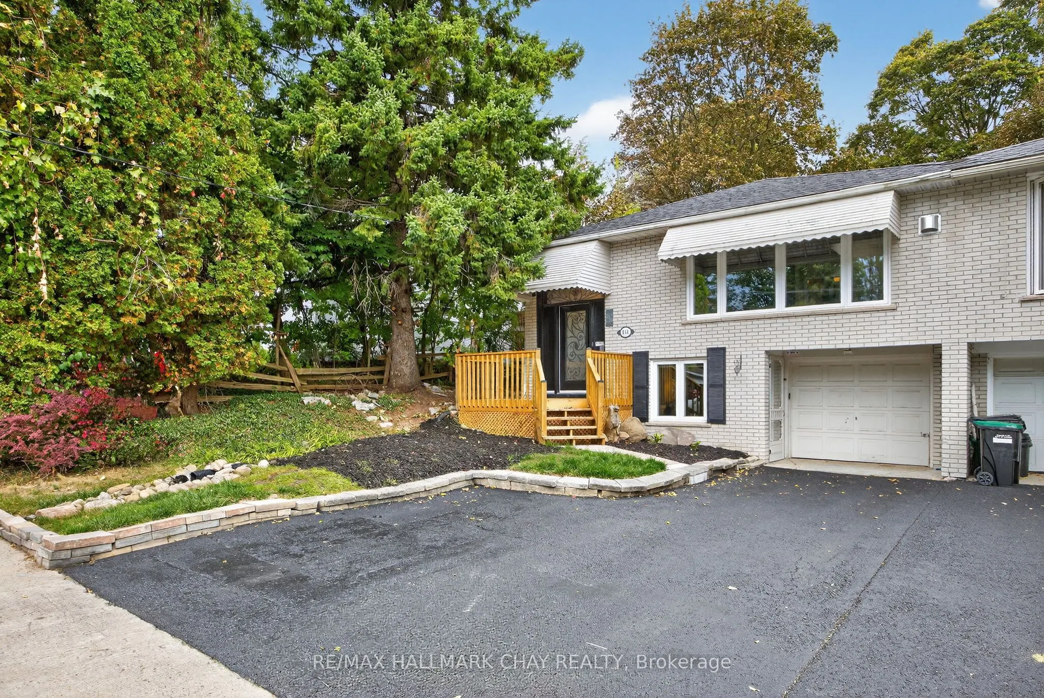 151 Berczy Street