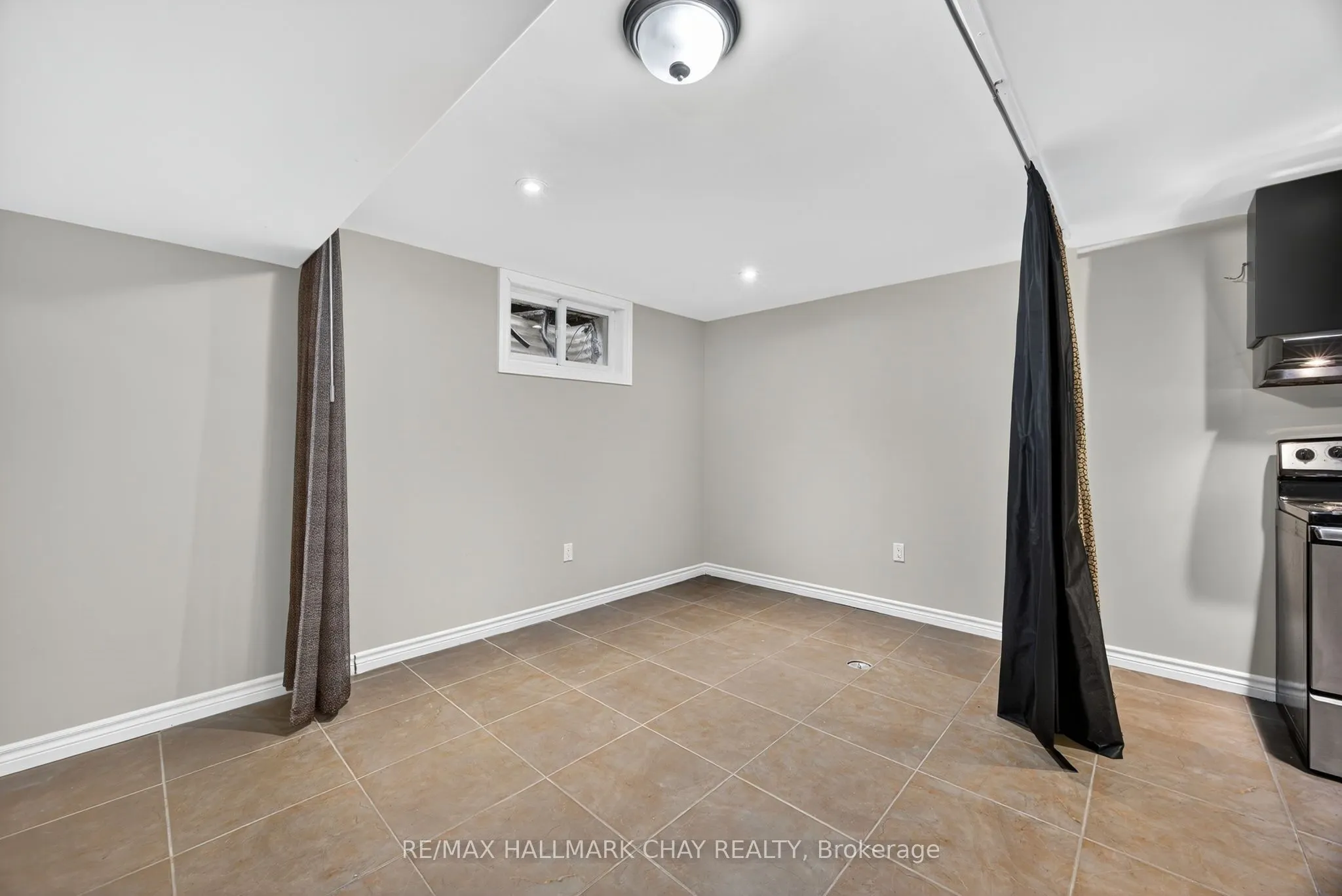 151 Berczy Street