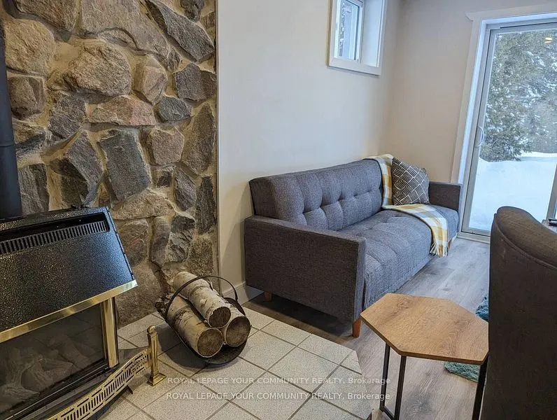329 Robins Point Road