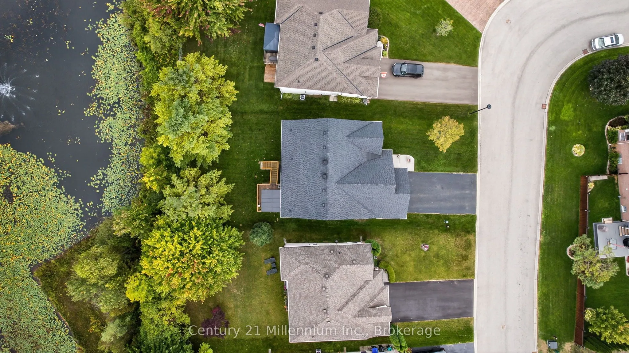 45 Red Pine Crescent