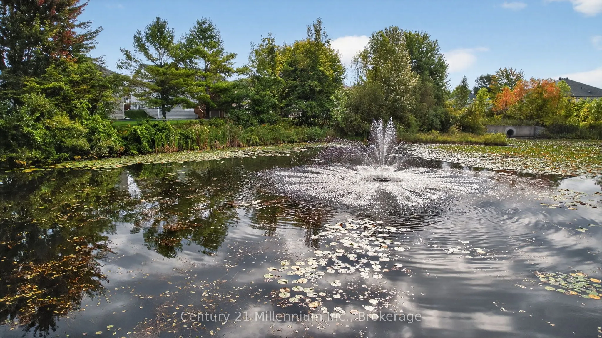 45 Red Pine Crescent