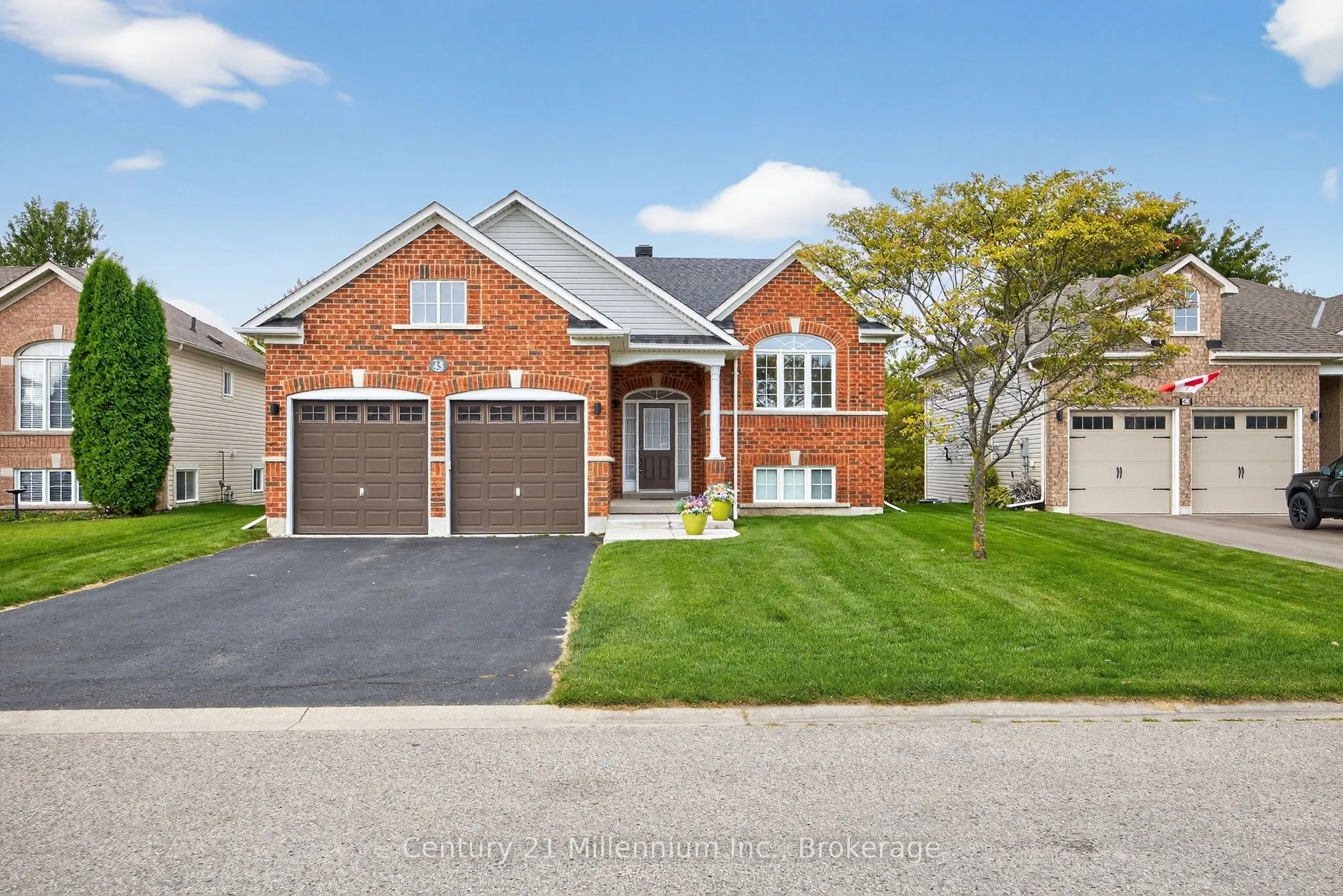 45 Red Pine Crescent