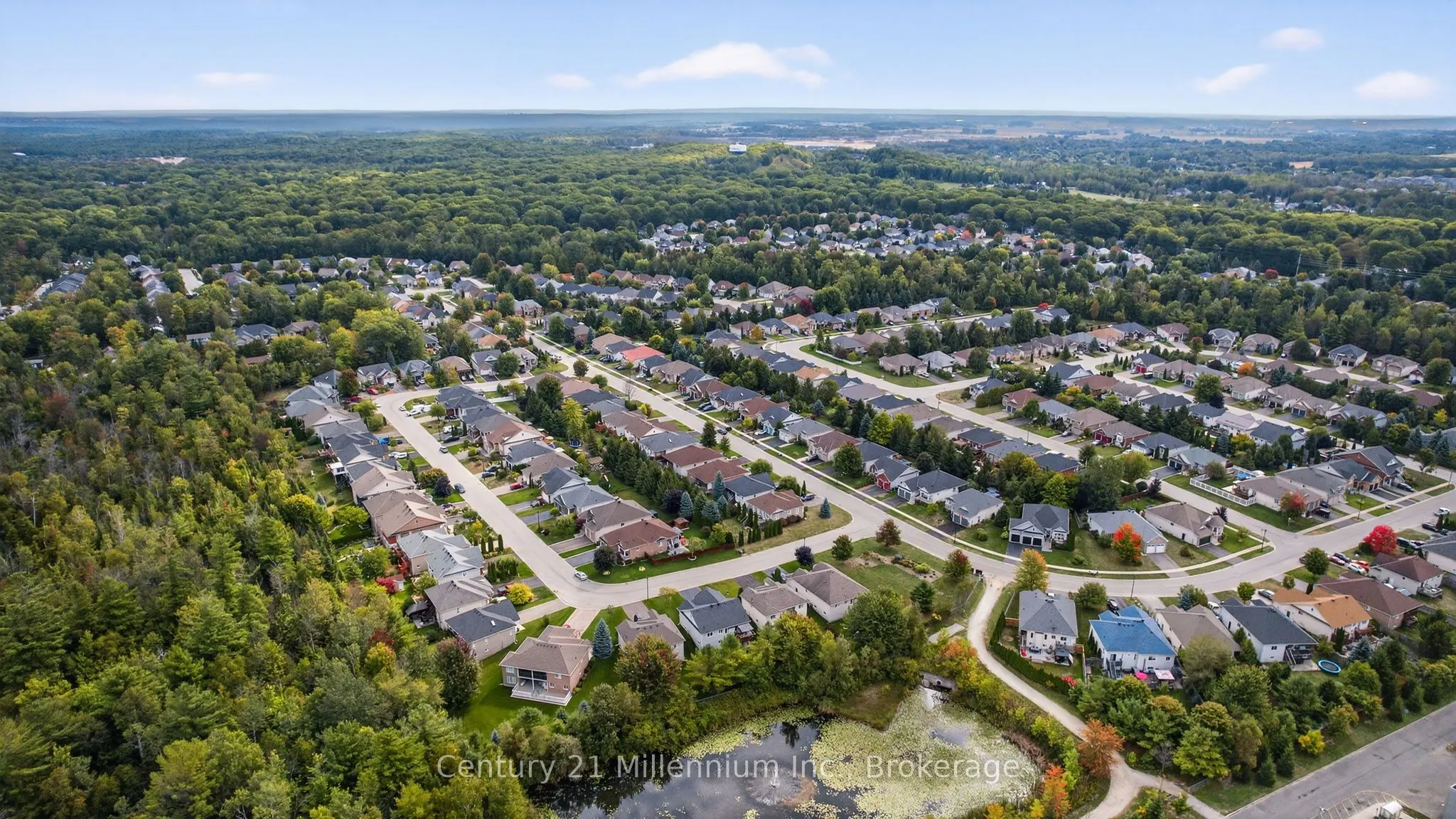 45 Red Pine Crescent