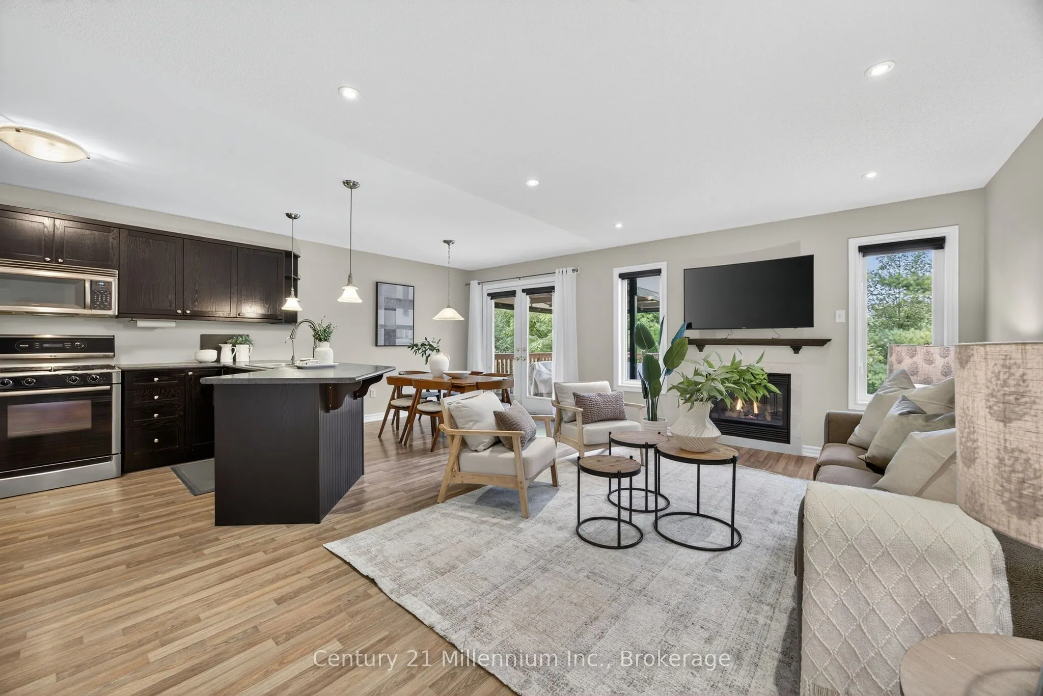 45 Red Pine Crescent