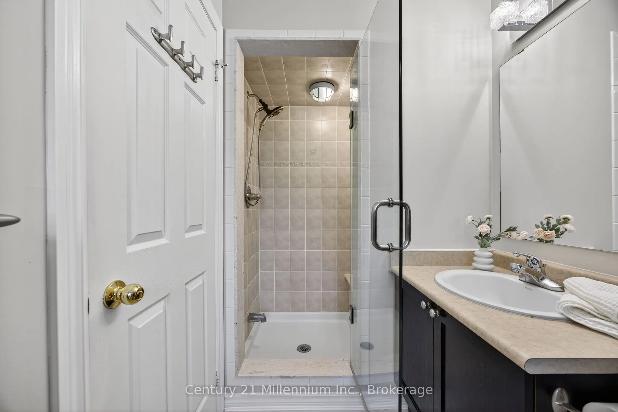 45 Red Pine Crescent