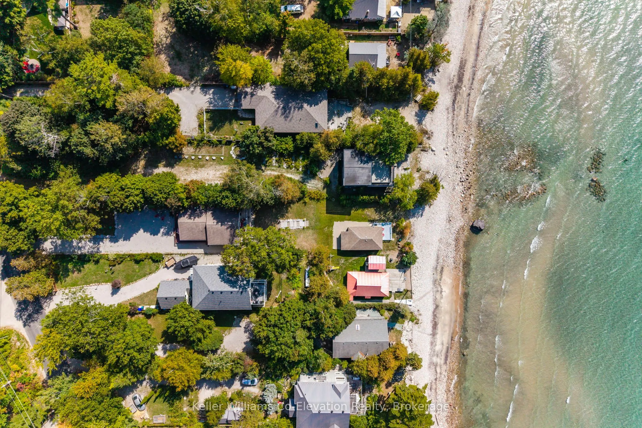 1948 Tiny Beaches Road South Road S