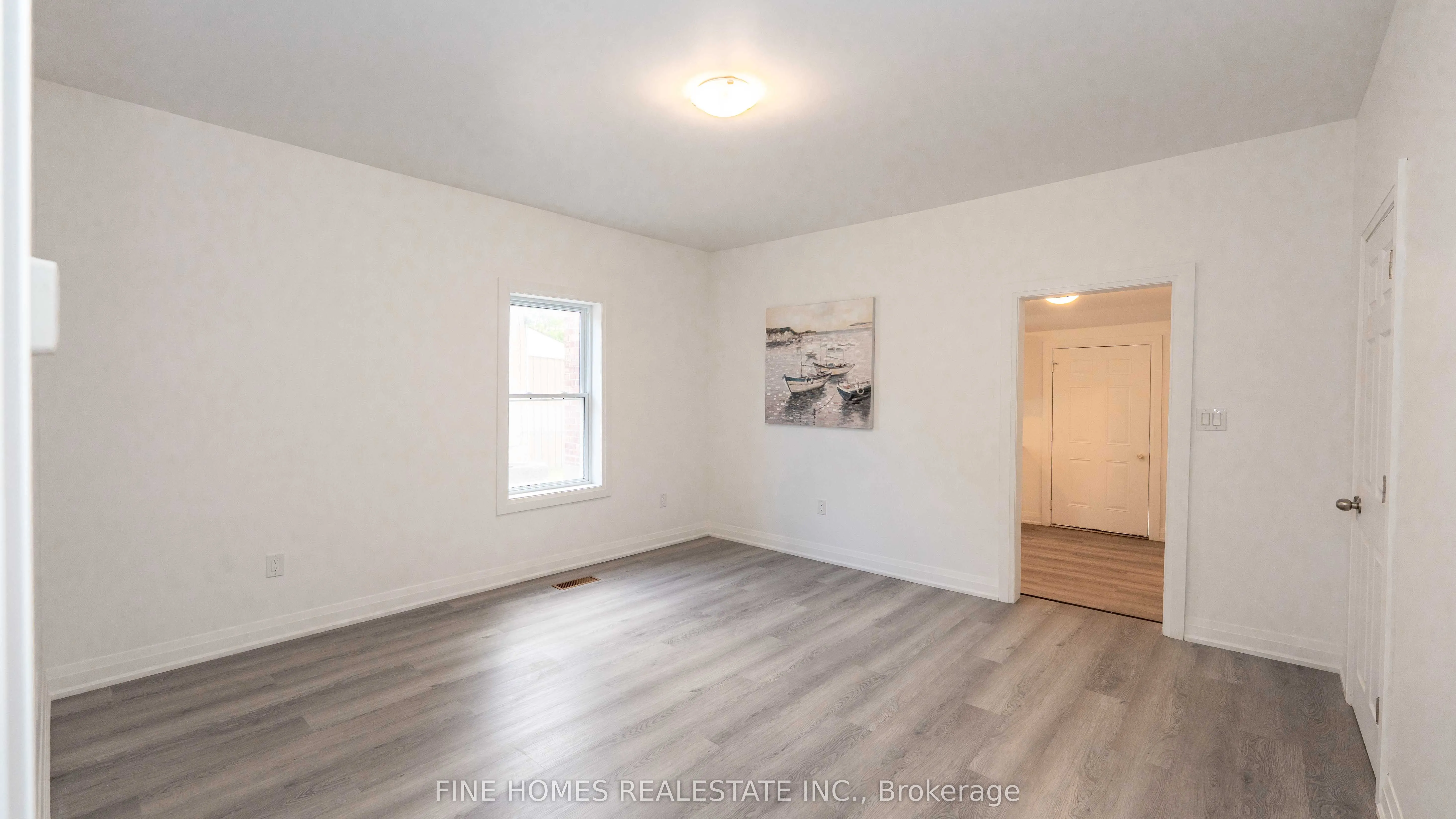 119 Albert Street S