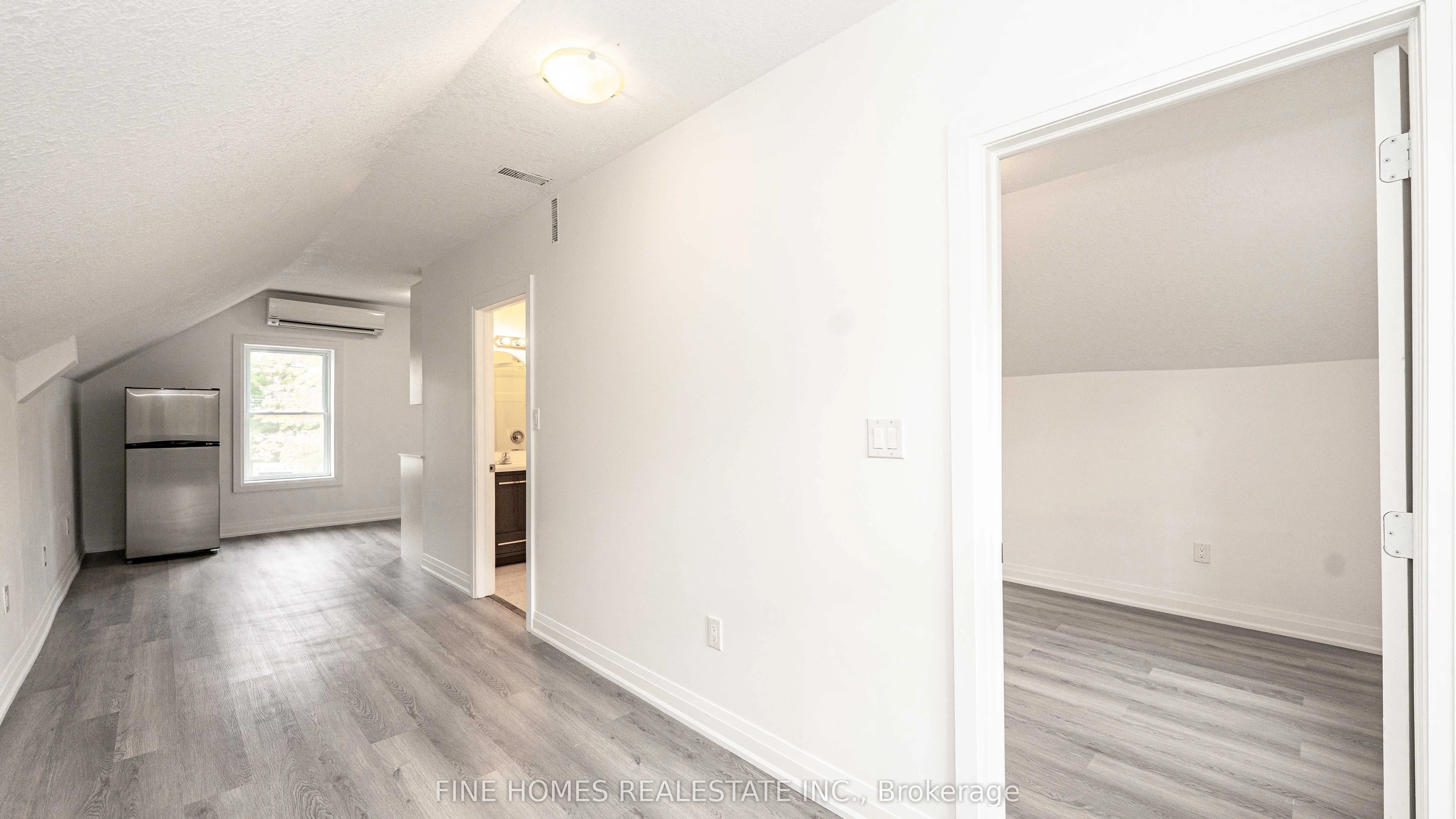 119 Albert Street S