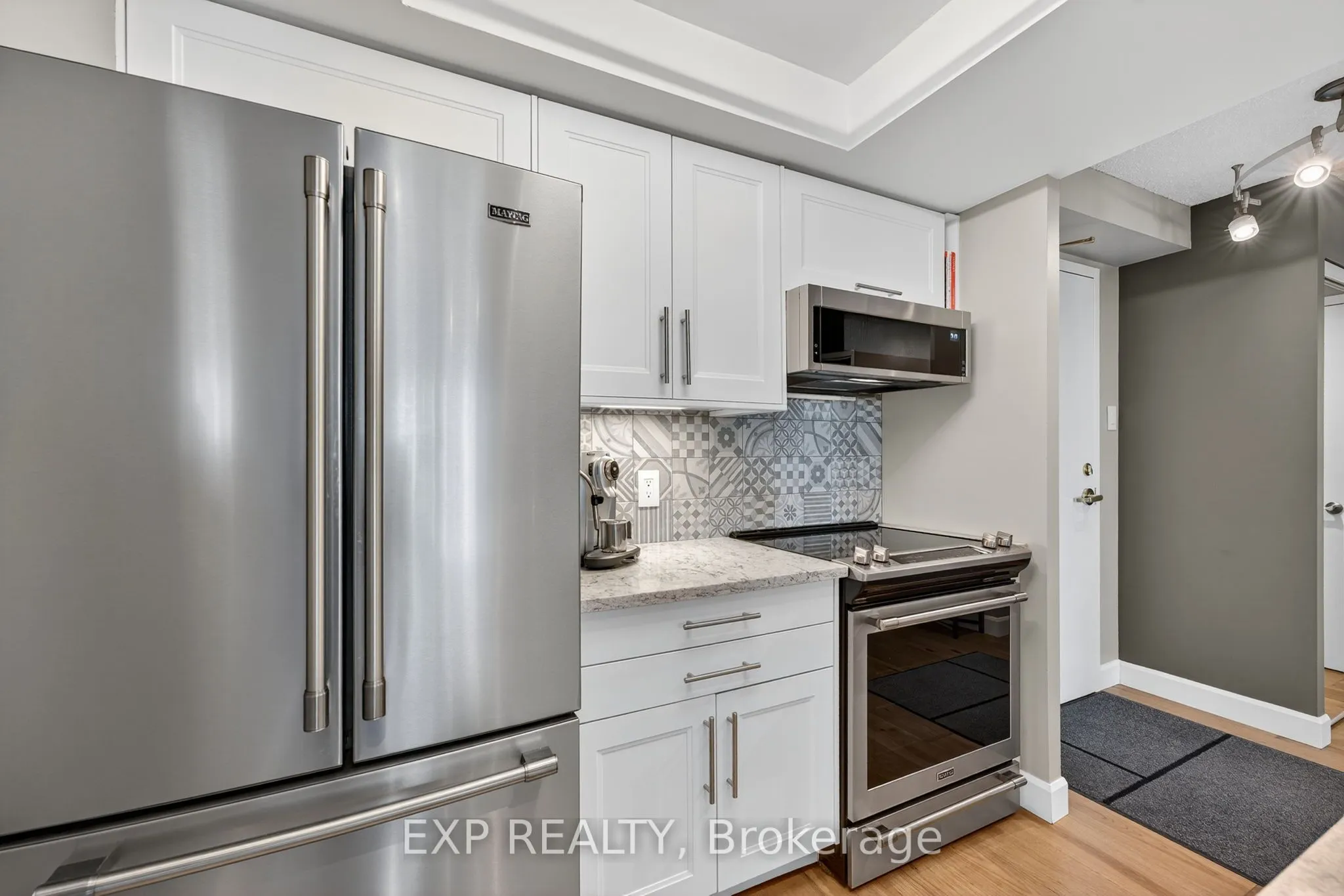 75 Ellen Street, #906