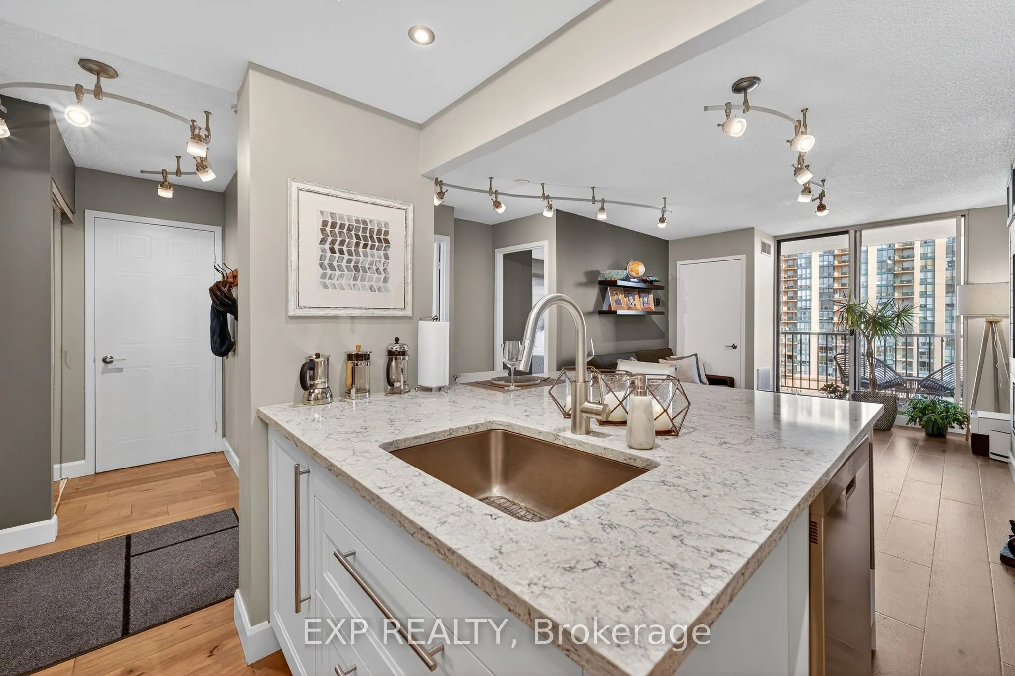 75 Ellen Street, #906
