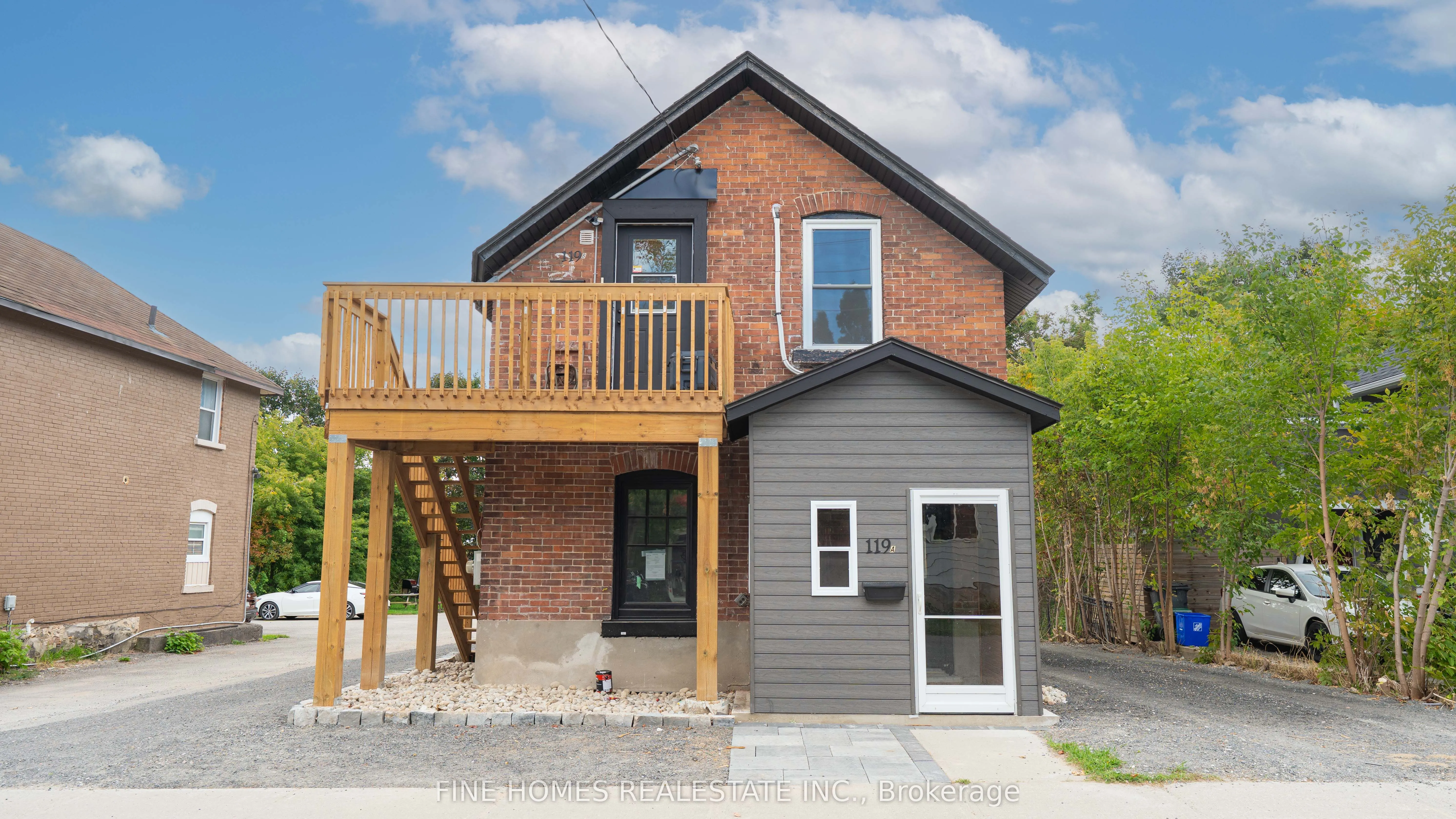 119 Albert Street S, #Main