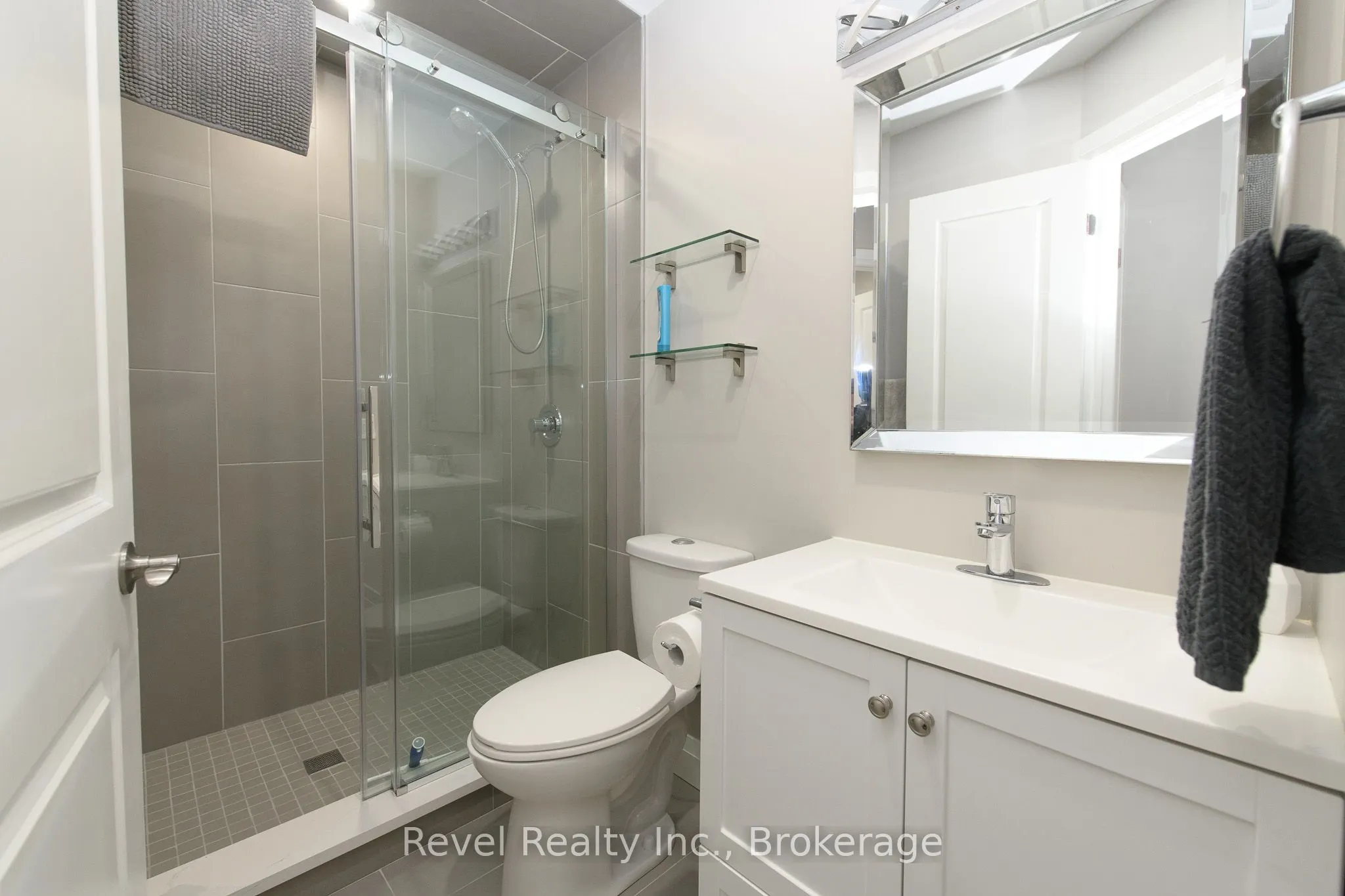 173 Vacation Inn Drive, #Call LBO