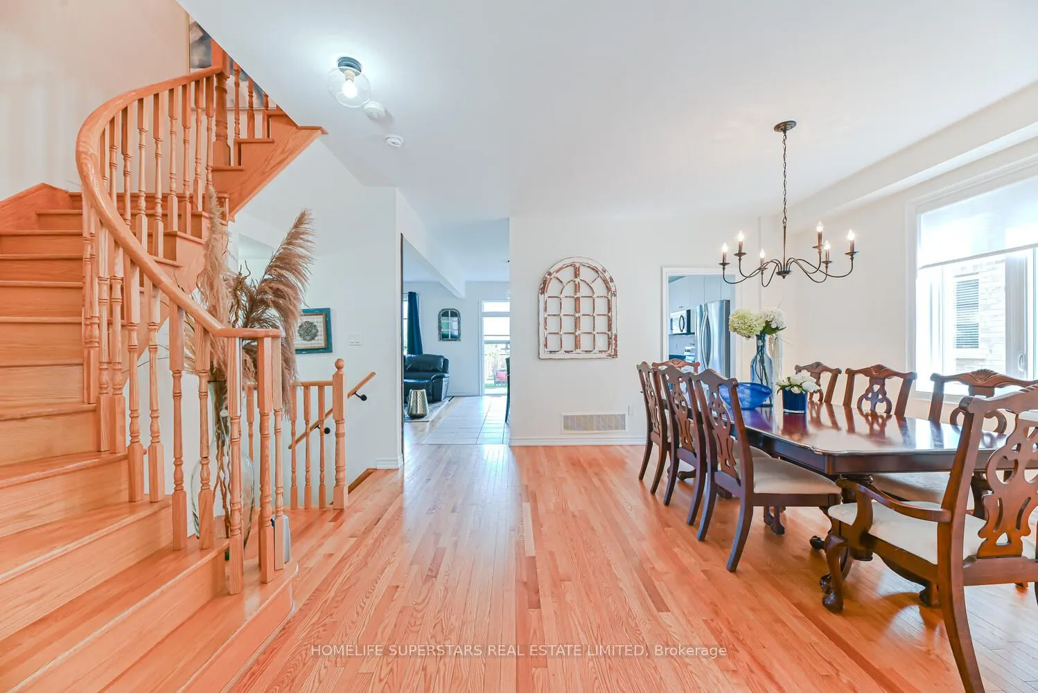 9 Academy Avenue