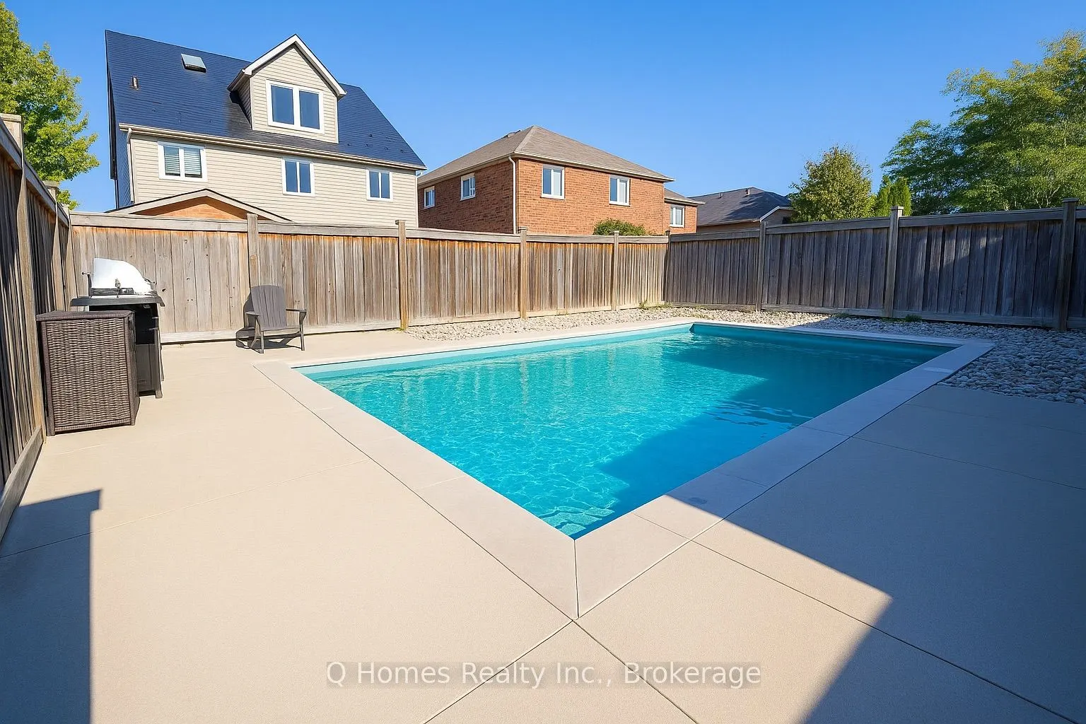 33 Graihawk Drive