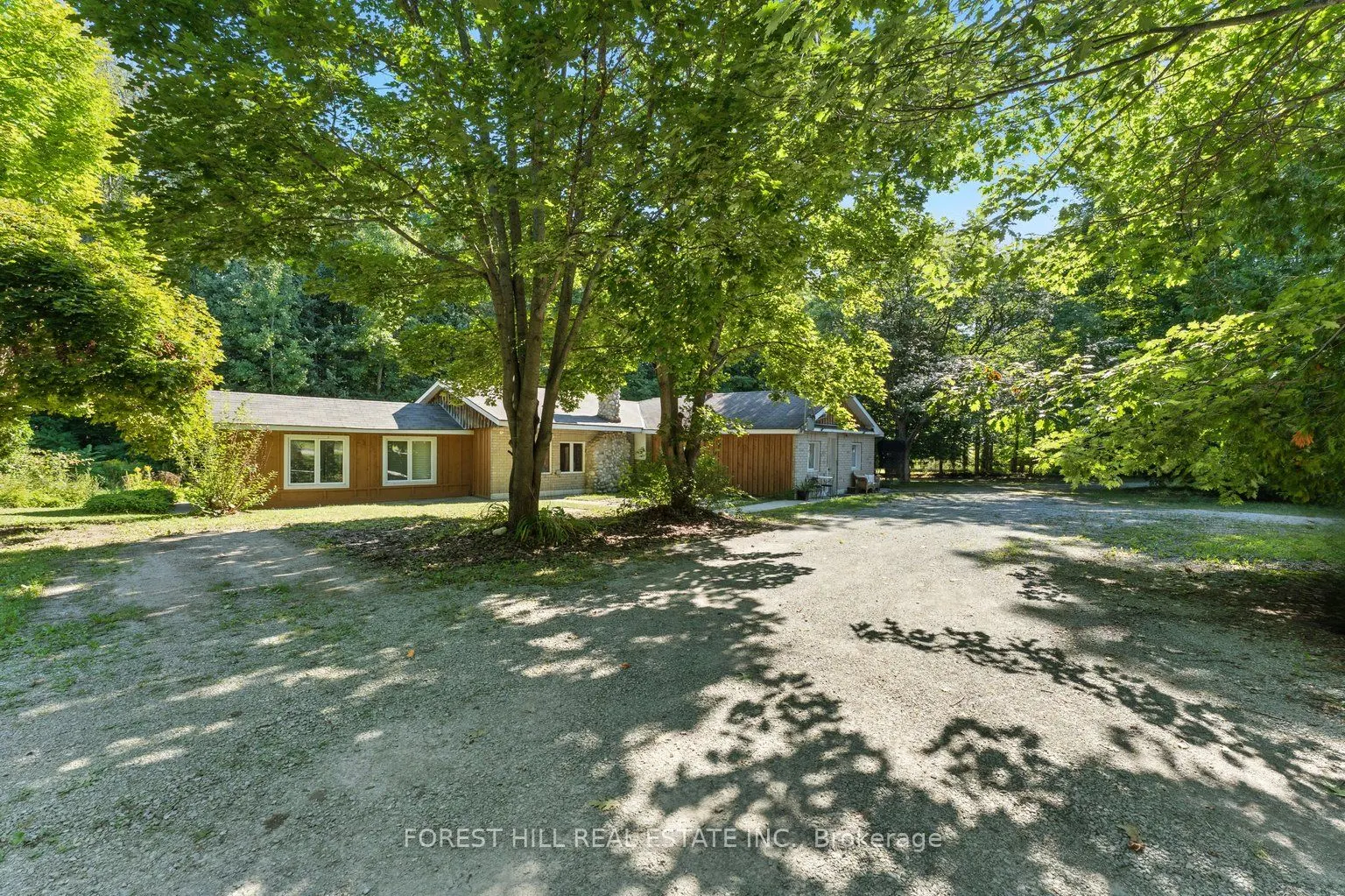590 Lafontaine Road E