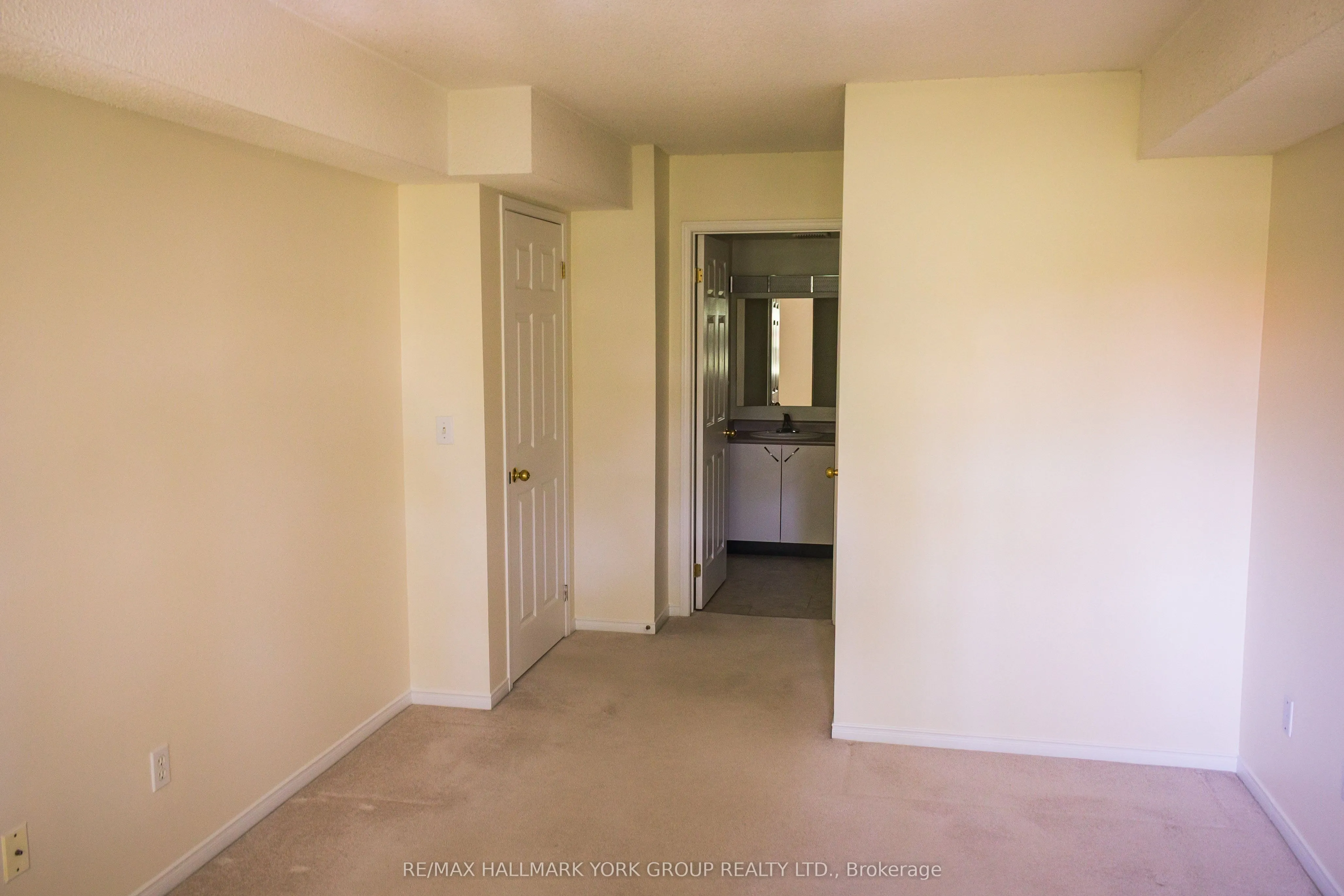 143 Edgehill Drive, #408