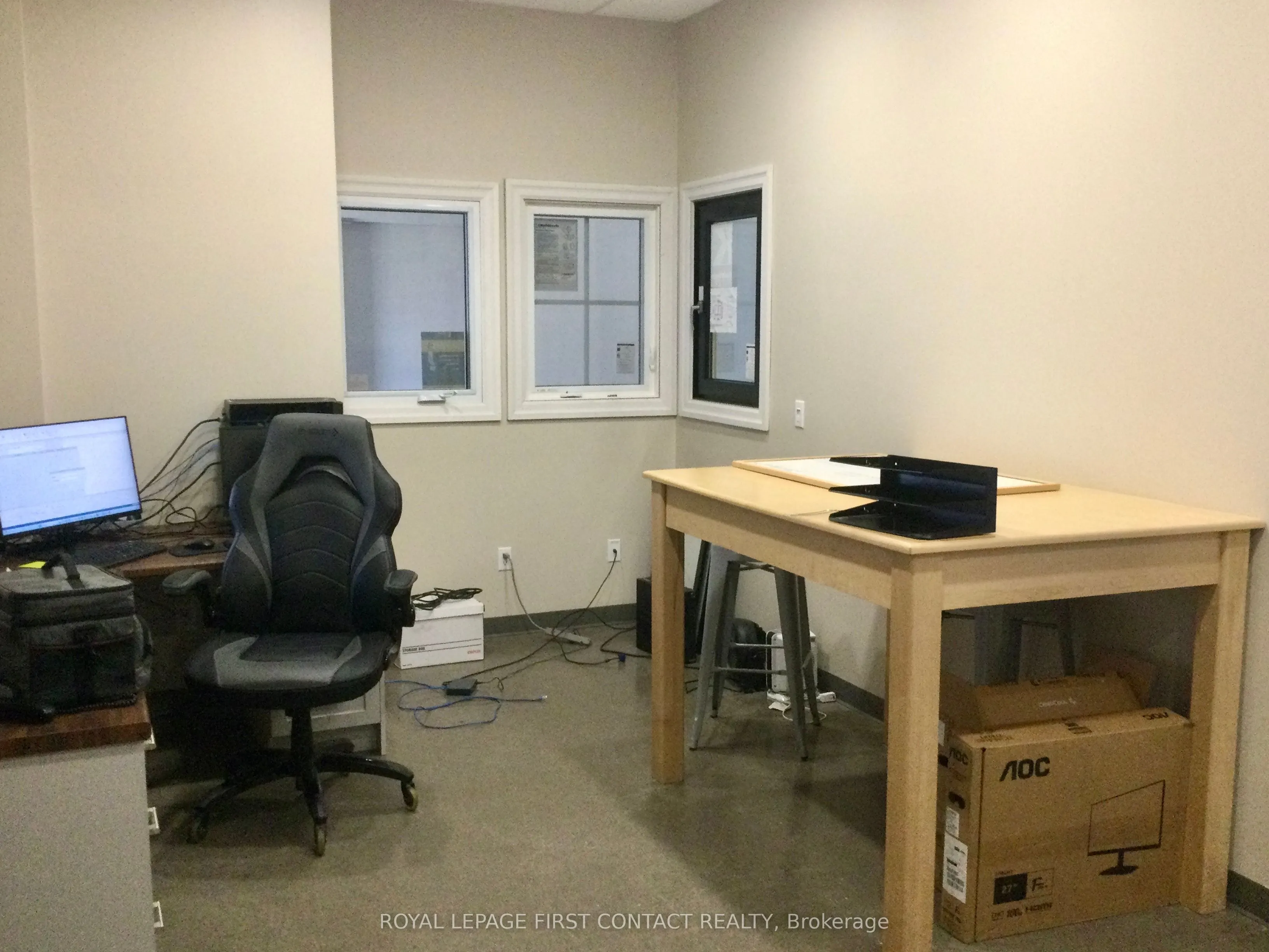 70 Yonge Street S, #2