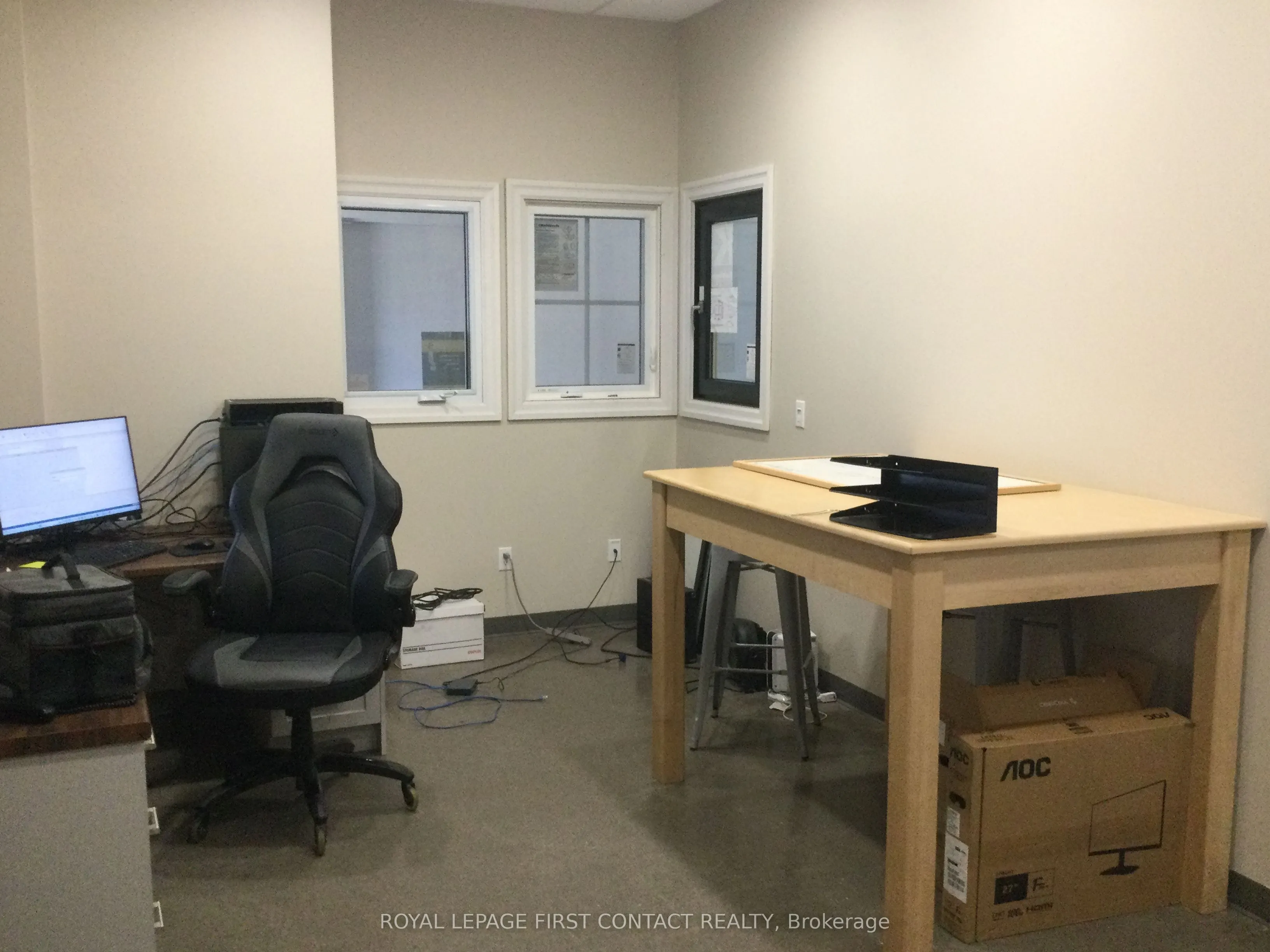 70 Yonge Street S, #2