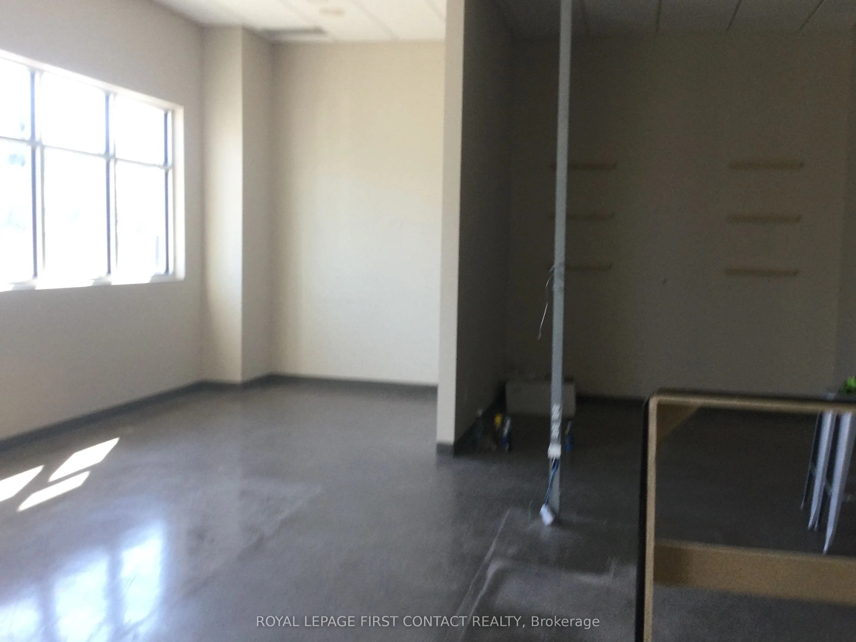 70 Yonge Street S, #2