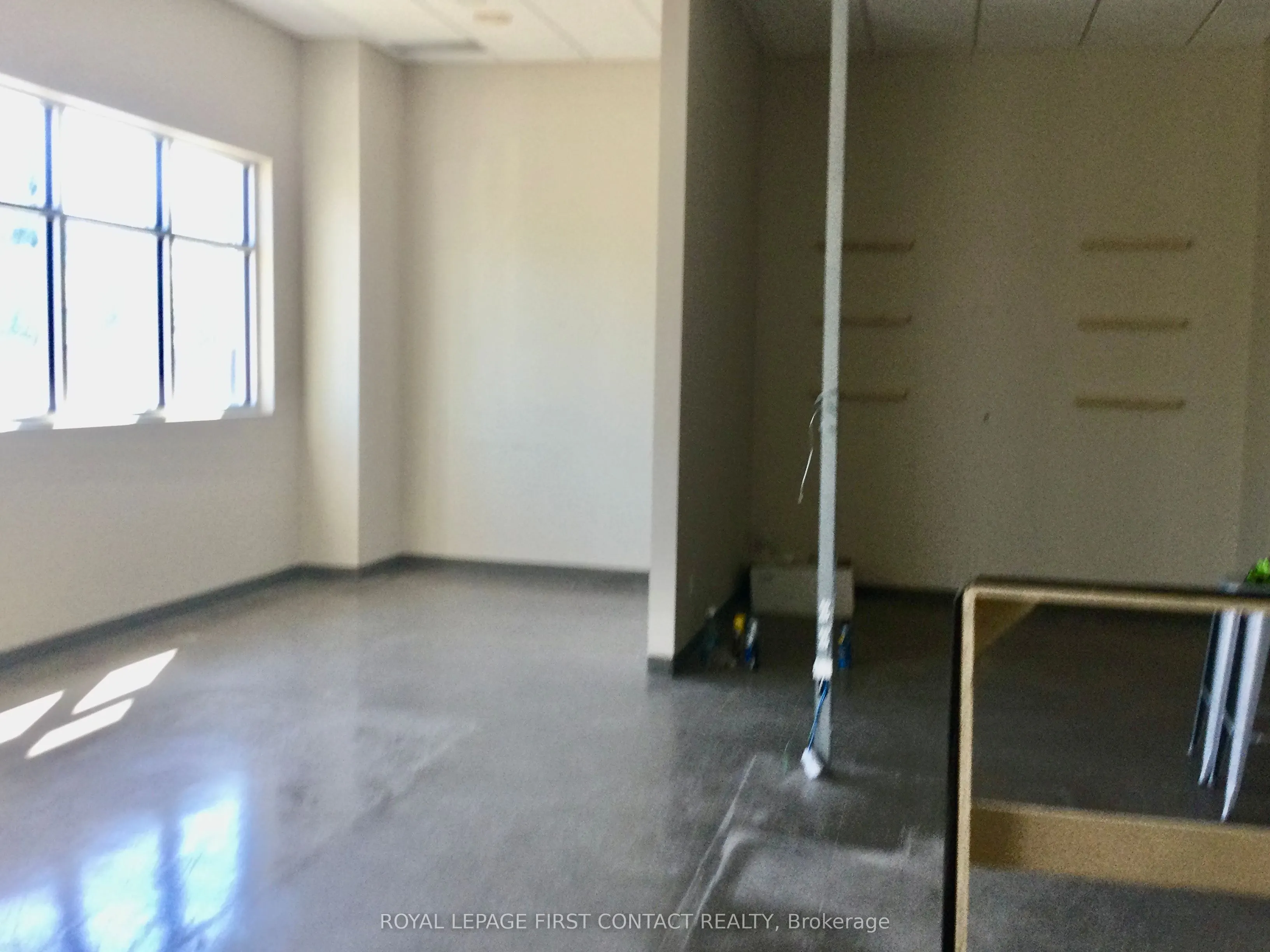 70 Yonge Street S, #2