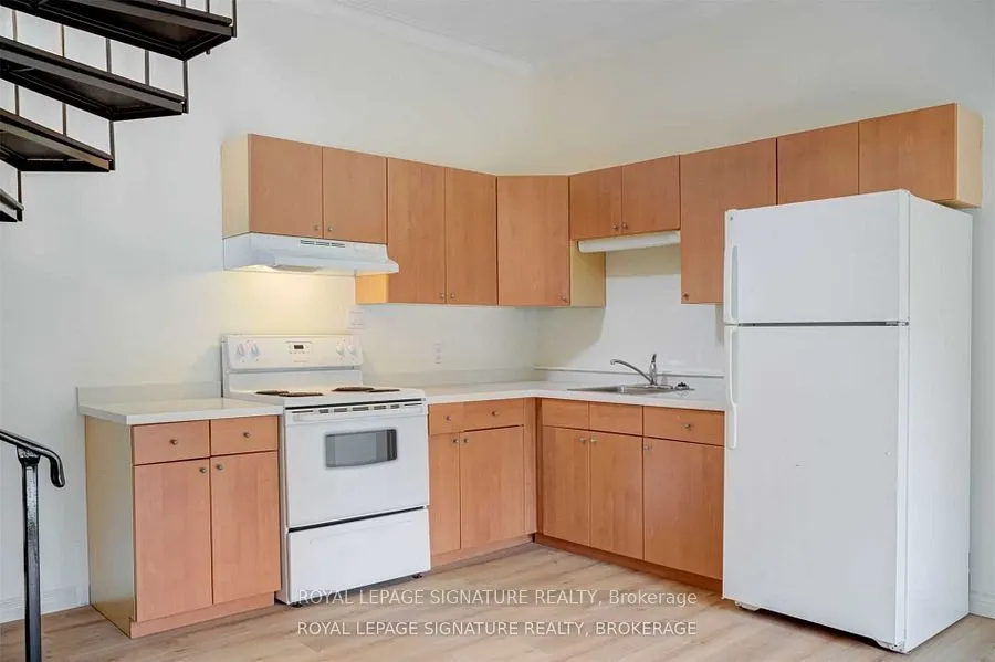 22 Drury Lane, #Loft