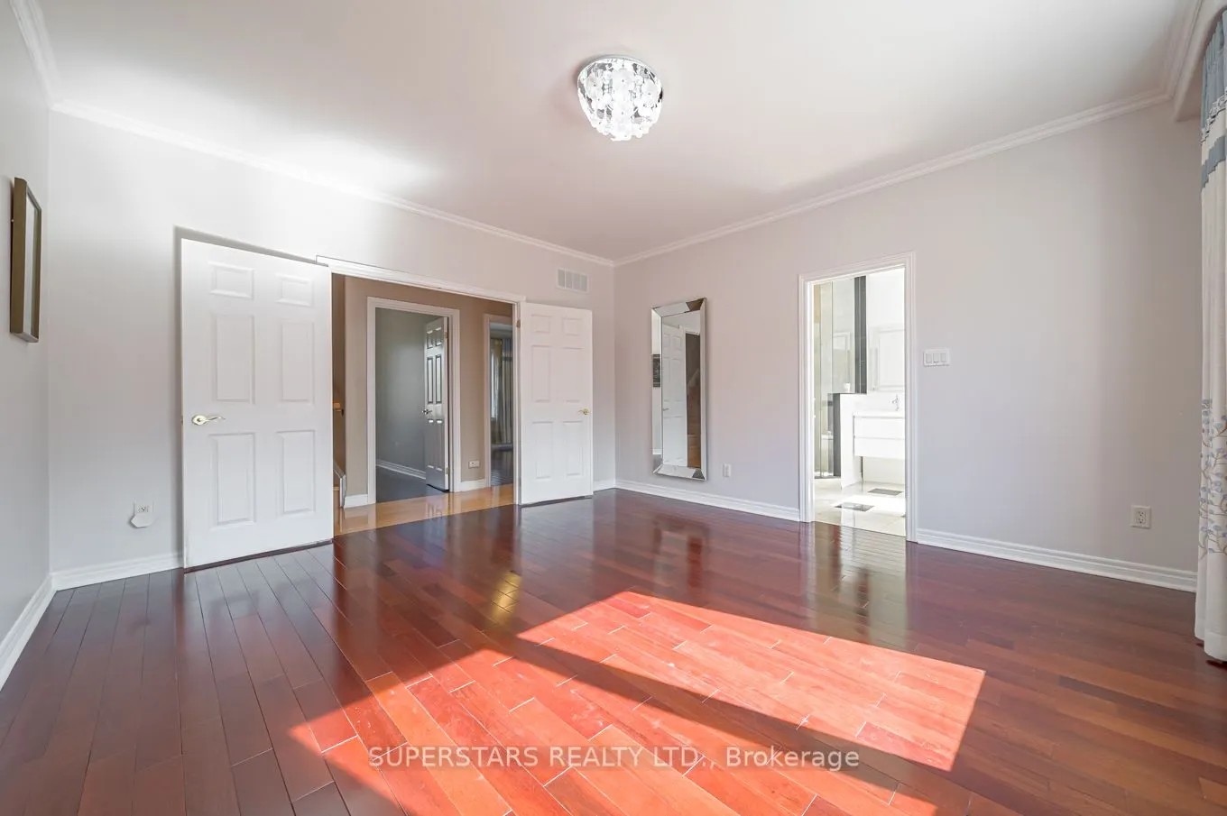 36 Red Oak Crescent