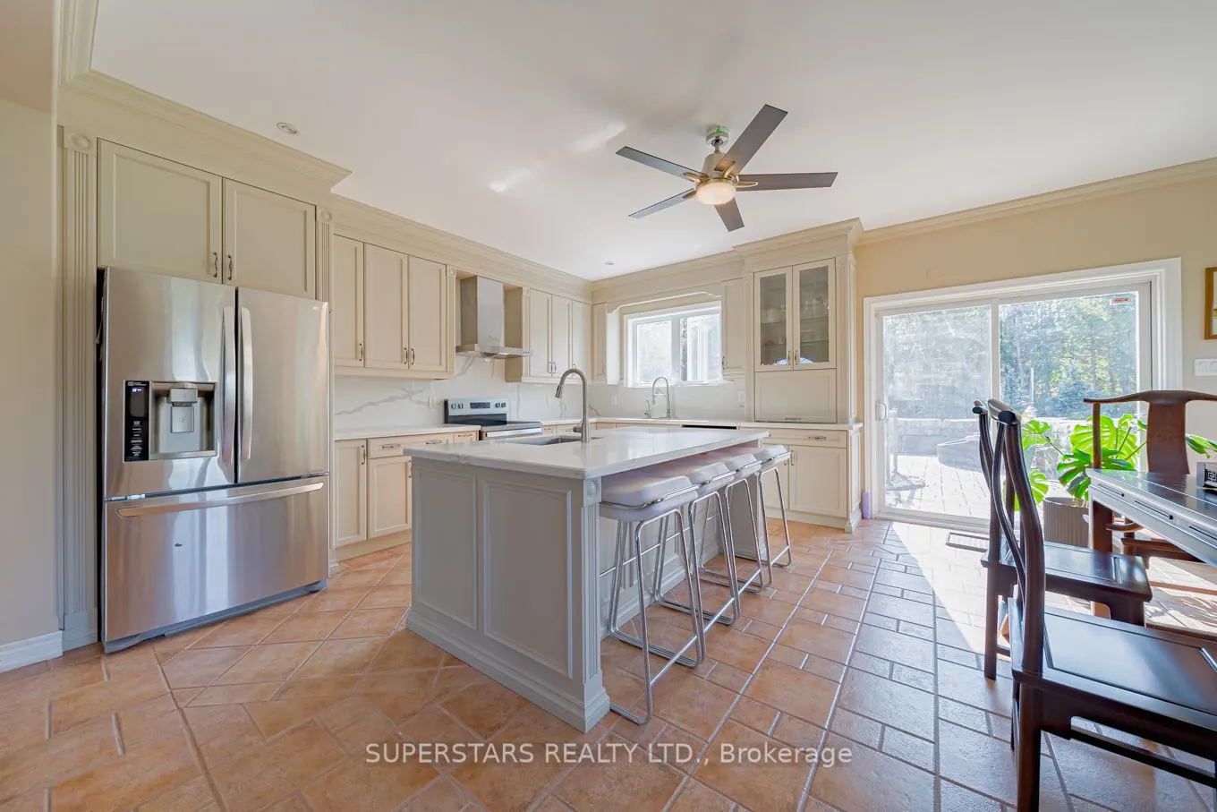 36 Red Oak Crescent