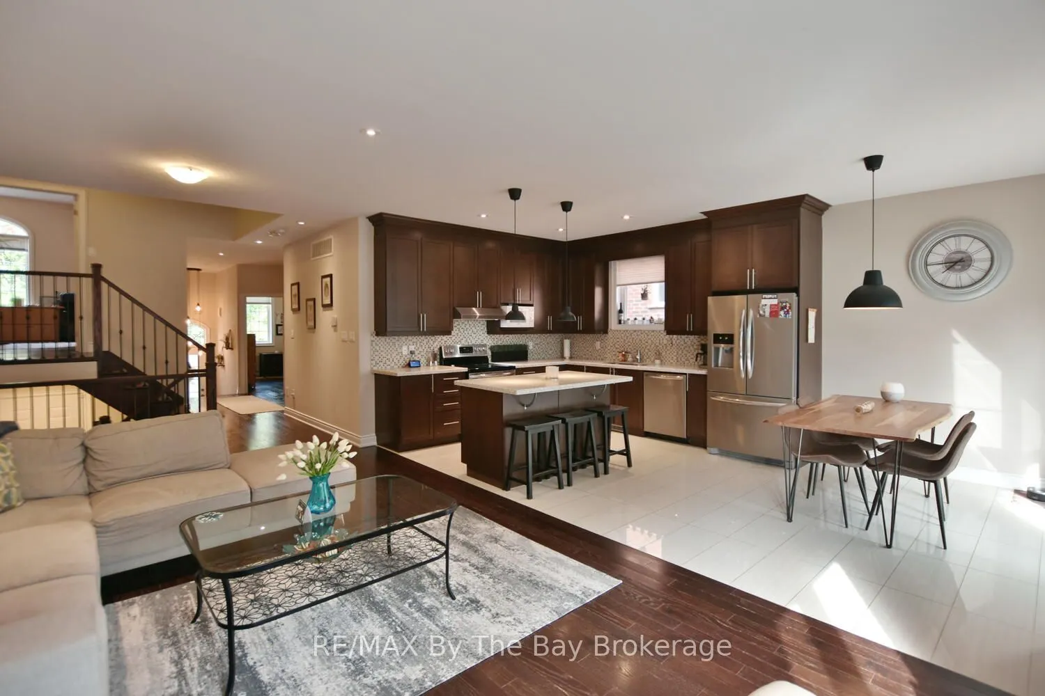 71 48th Street S