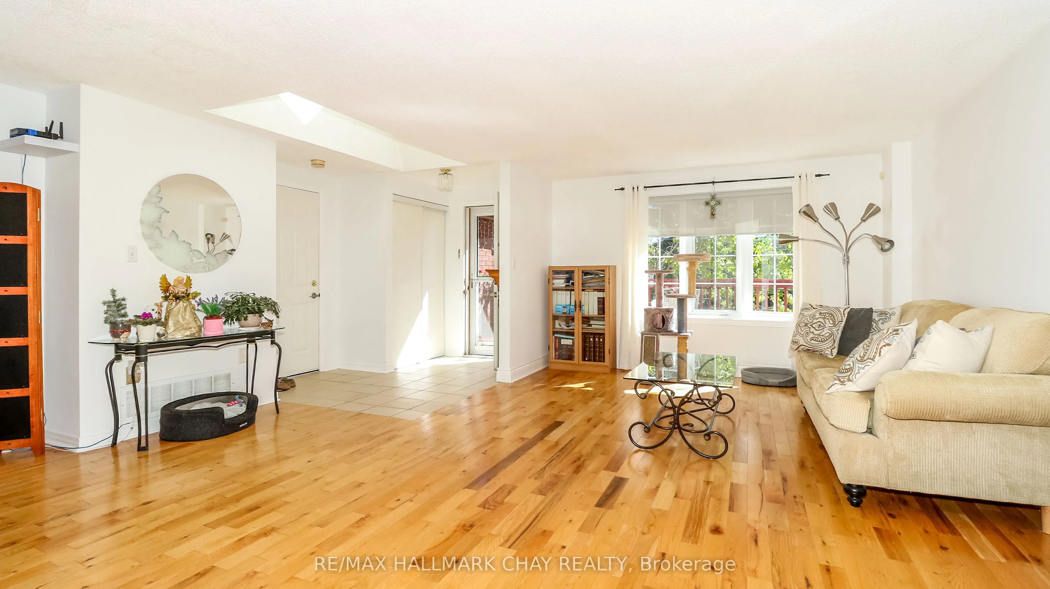 4 Hersey Crescent