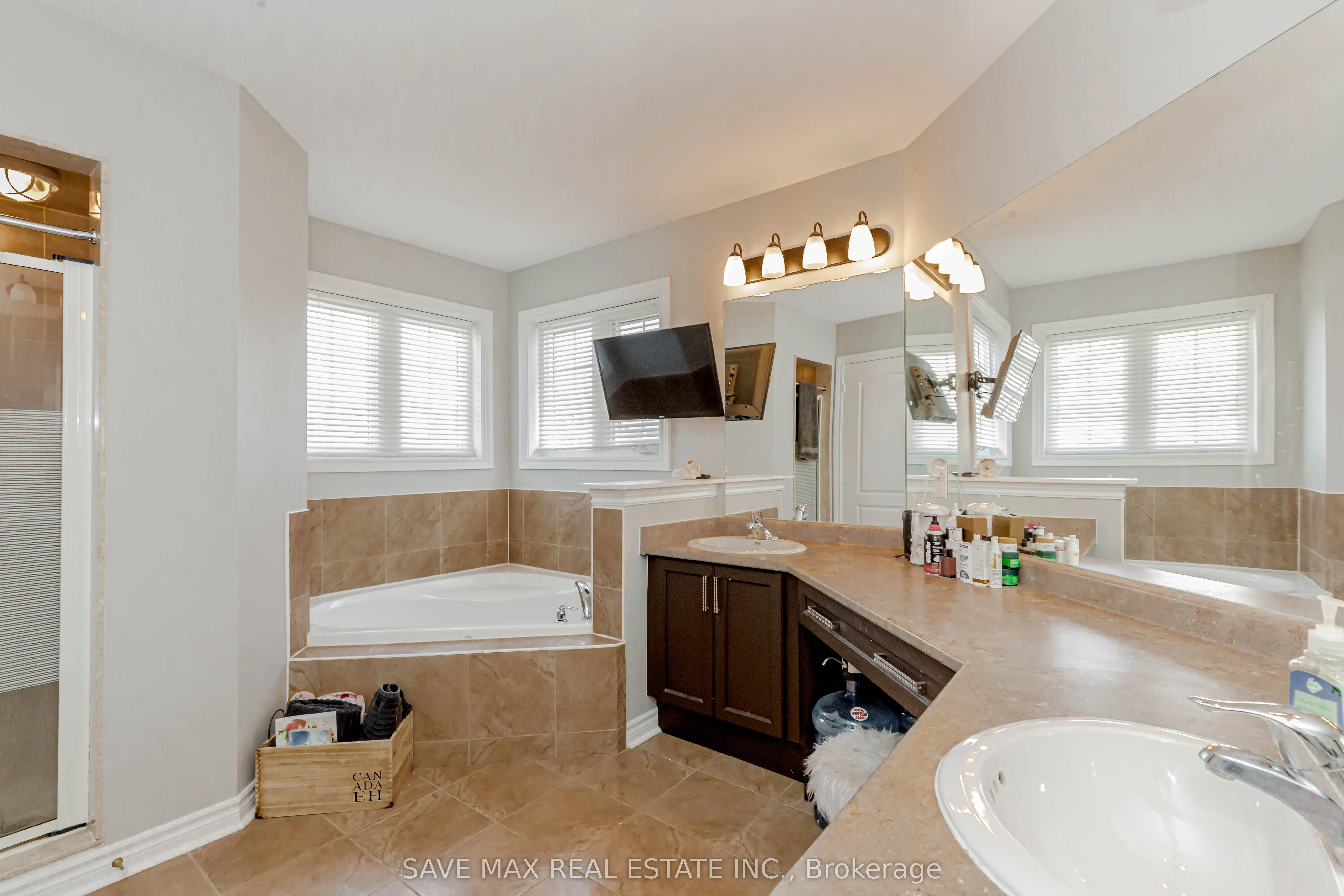 135 Prince William Way