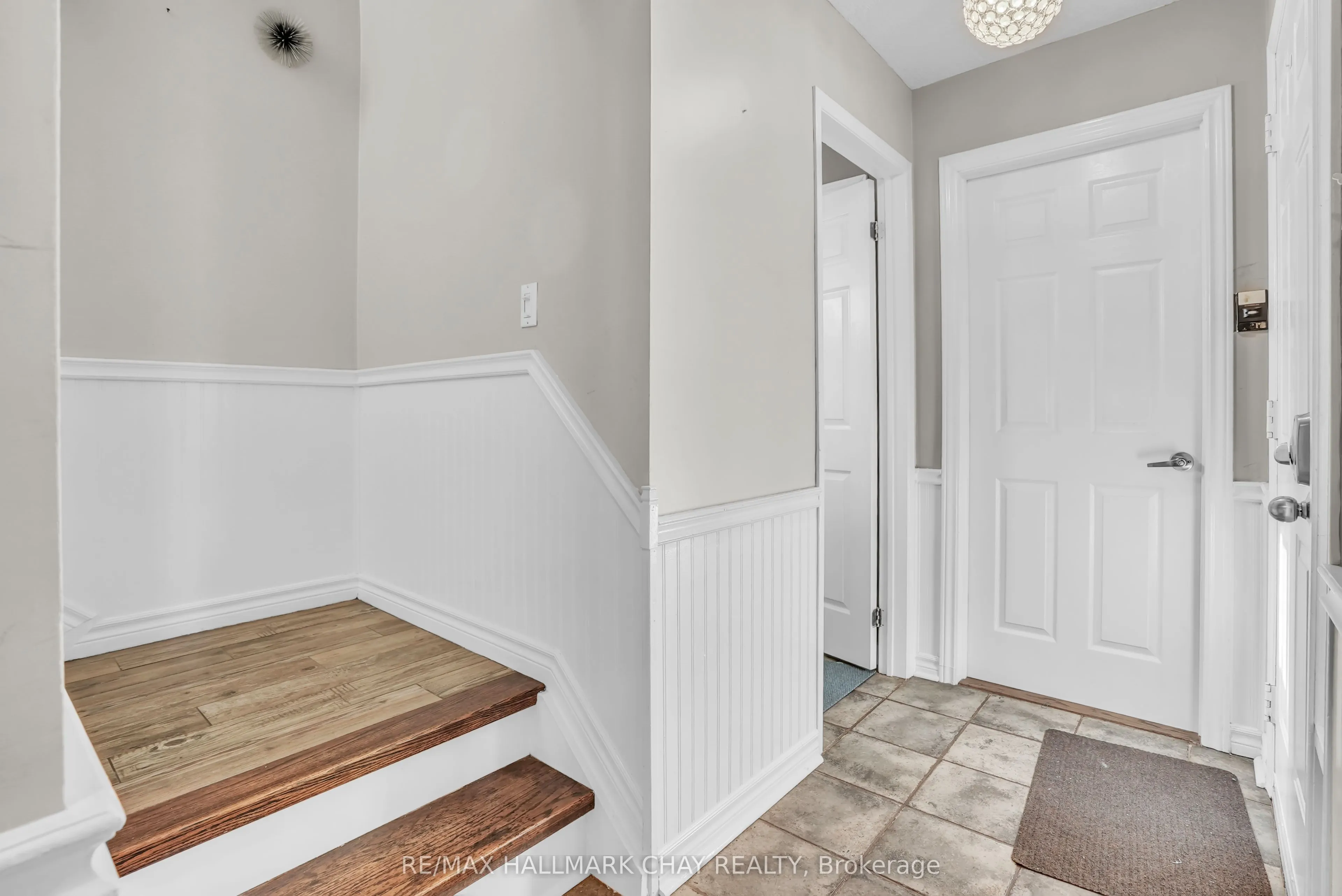 30 Rosenfeld Drive