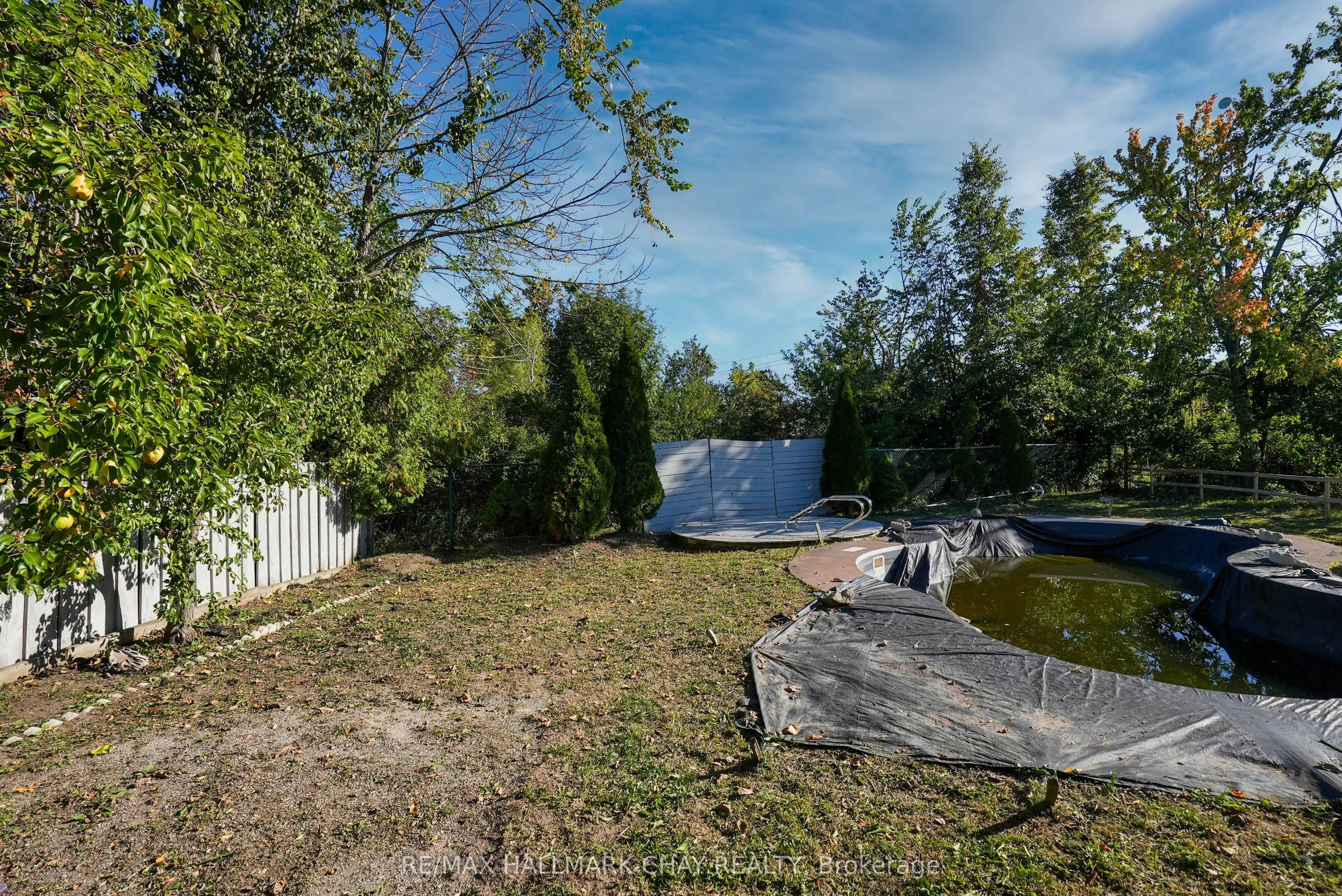 30 Rosenfeld Drive