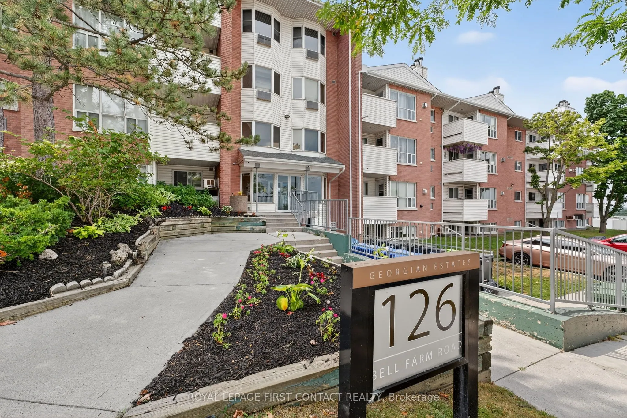 126 Bell Farm Road E, #B08