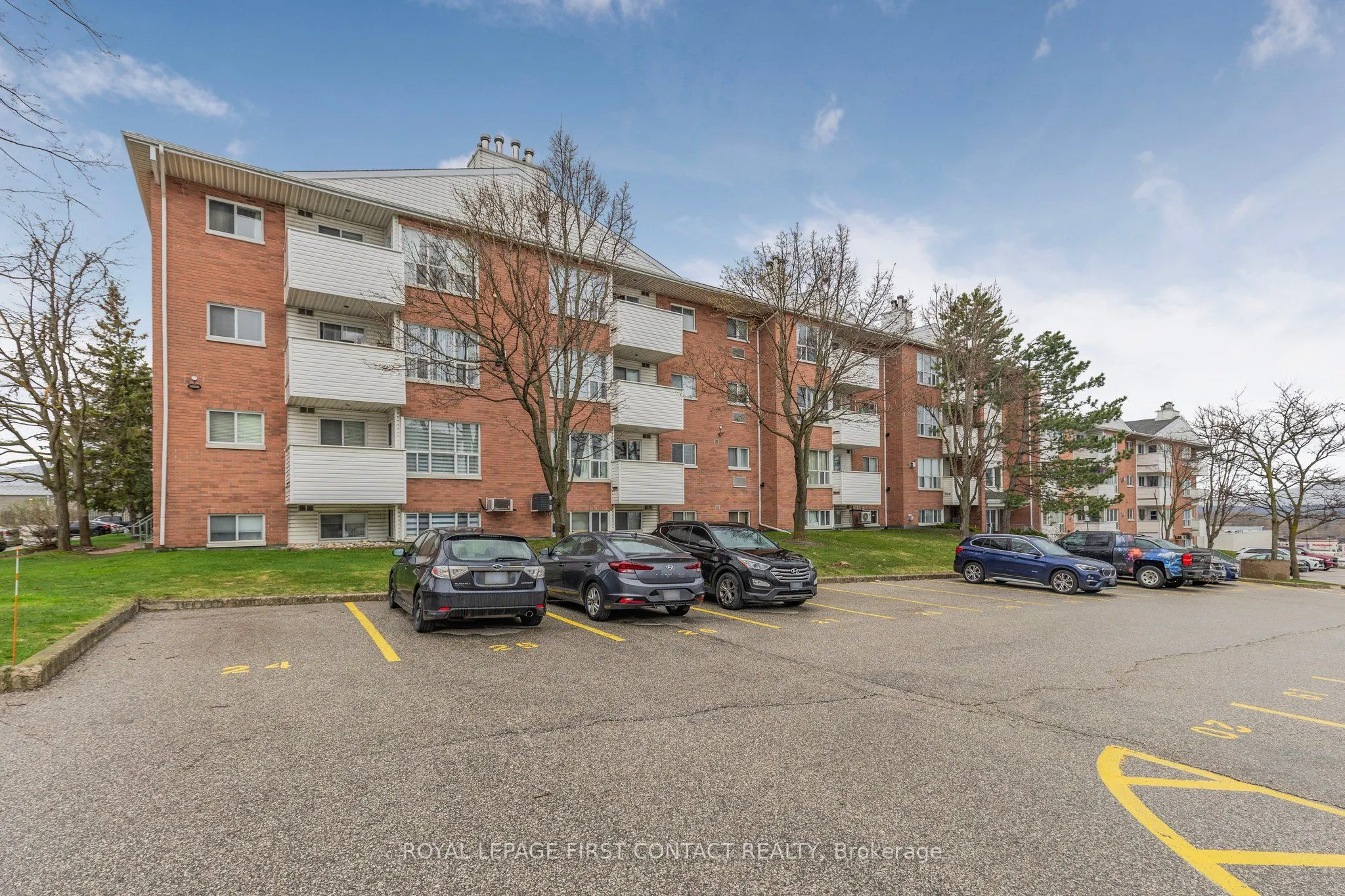 126 Bell Farm Road E, #B08