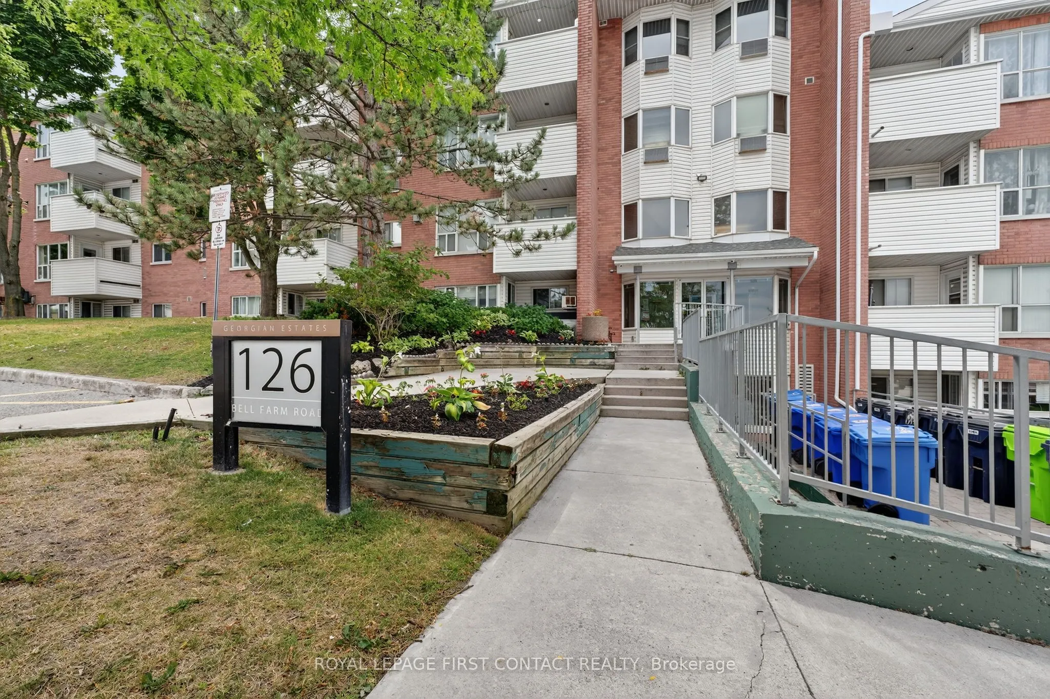126 Bell Farm Road E, #B08