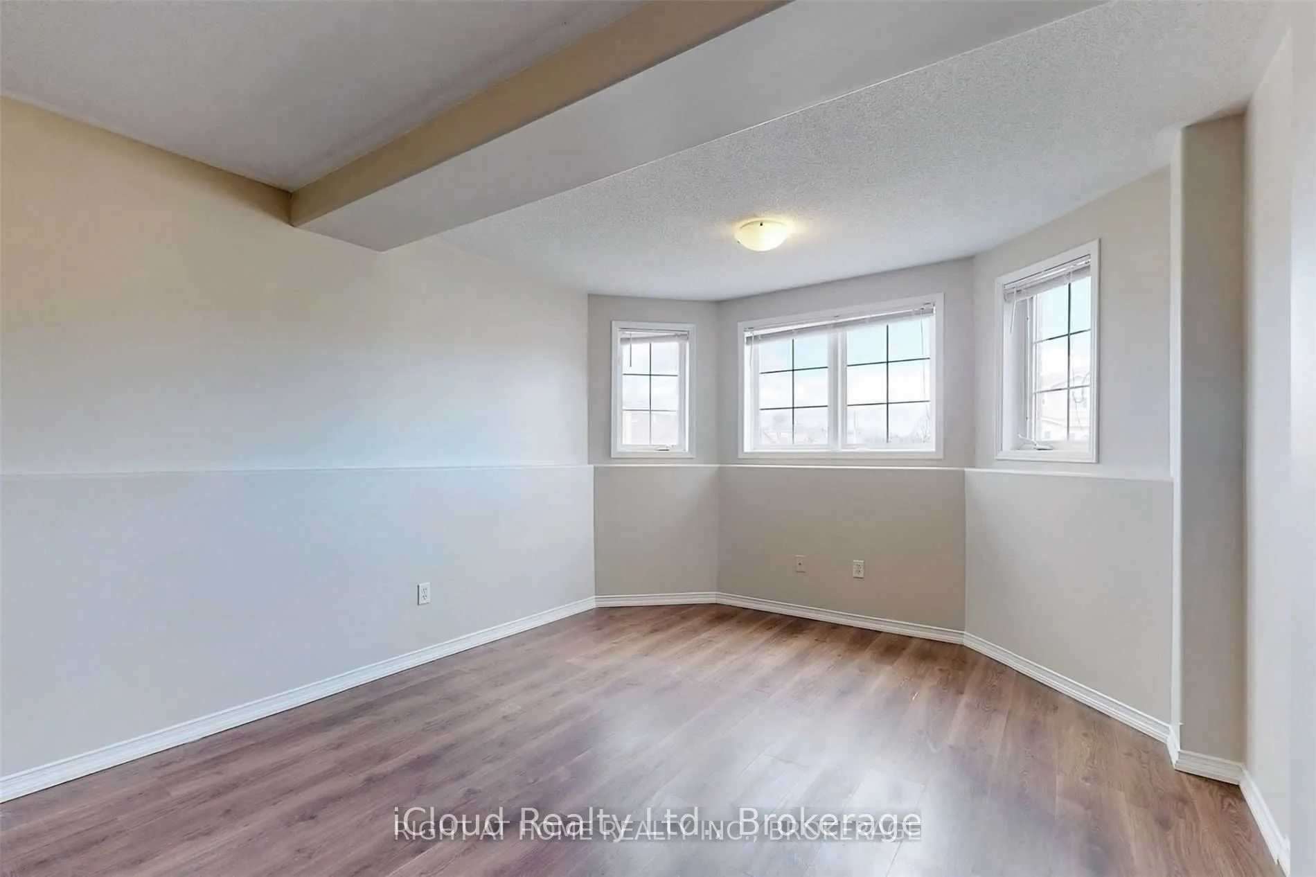229 Dunsmore Lane, #Lower