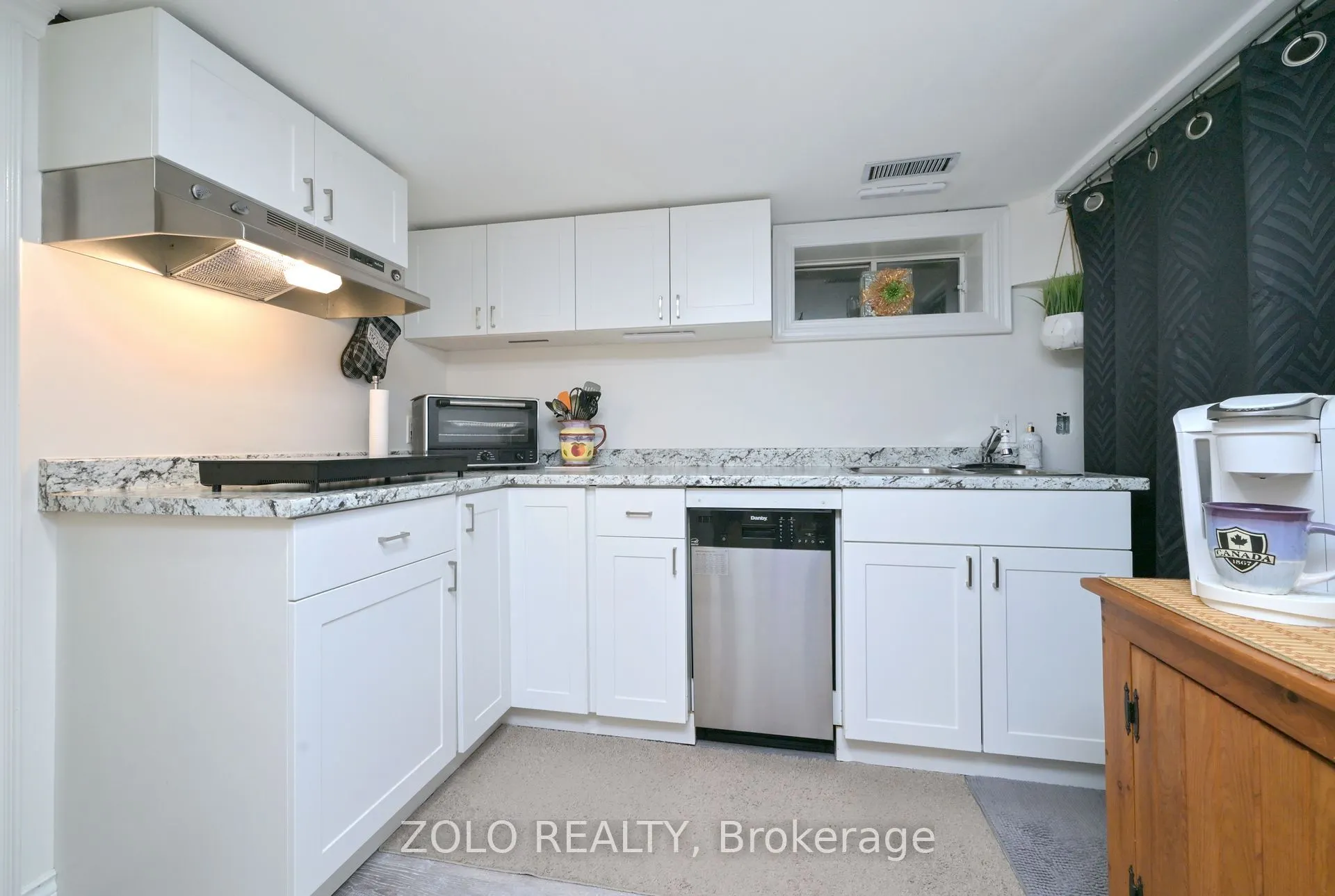 2038 SNOW VALLEY Road