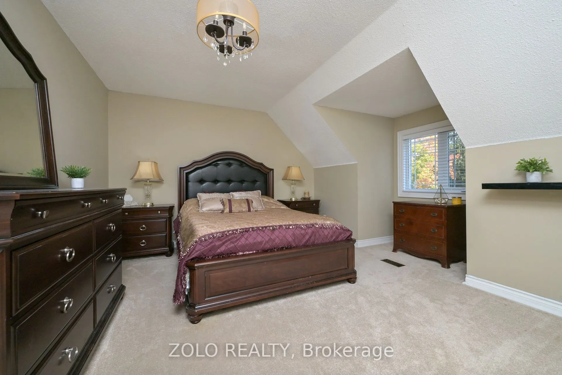 2038 SNOW VALLEY Road