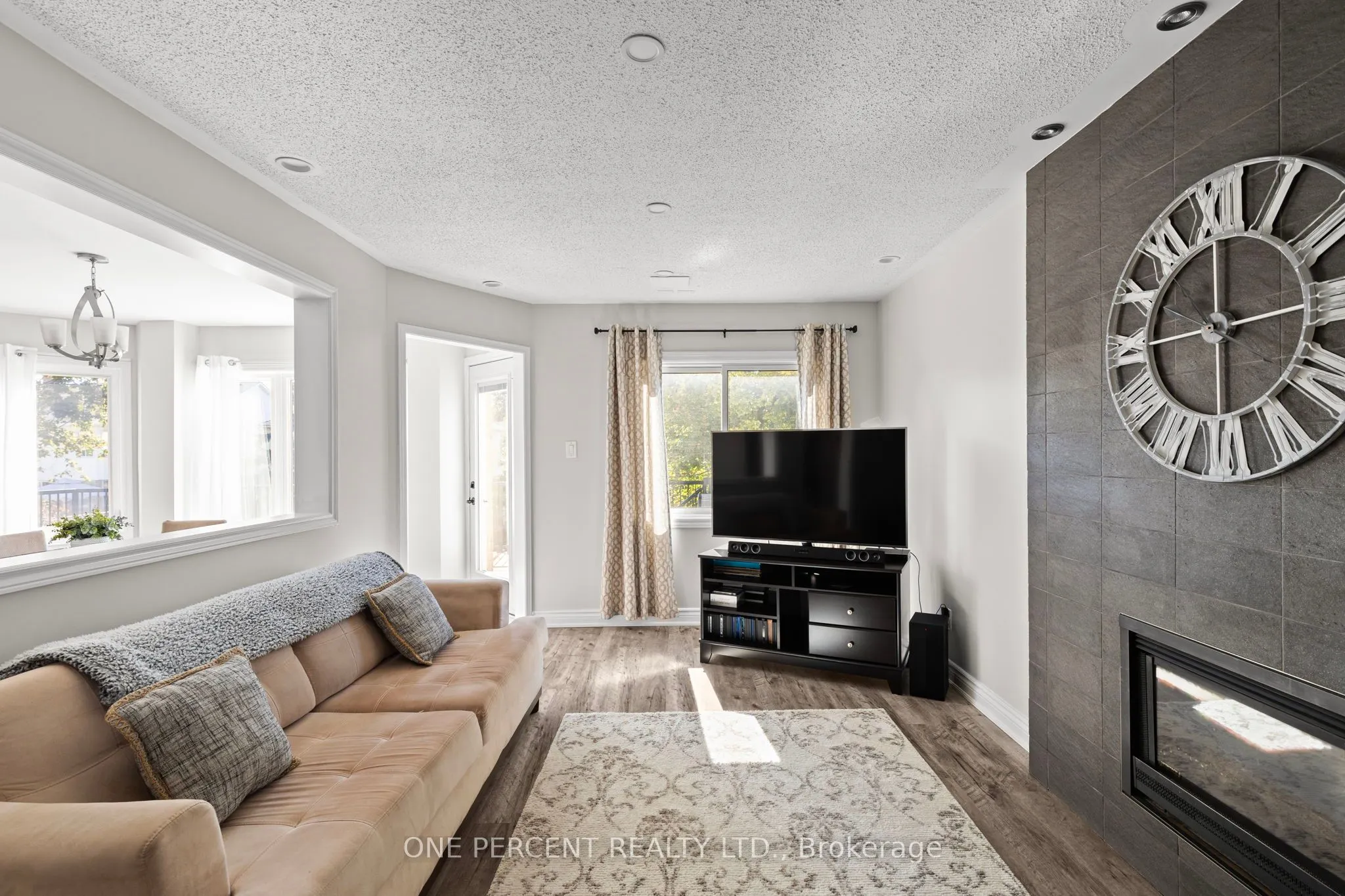 21 Brandon Crescent